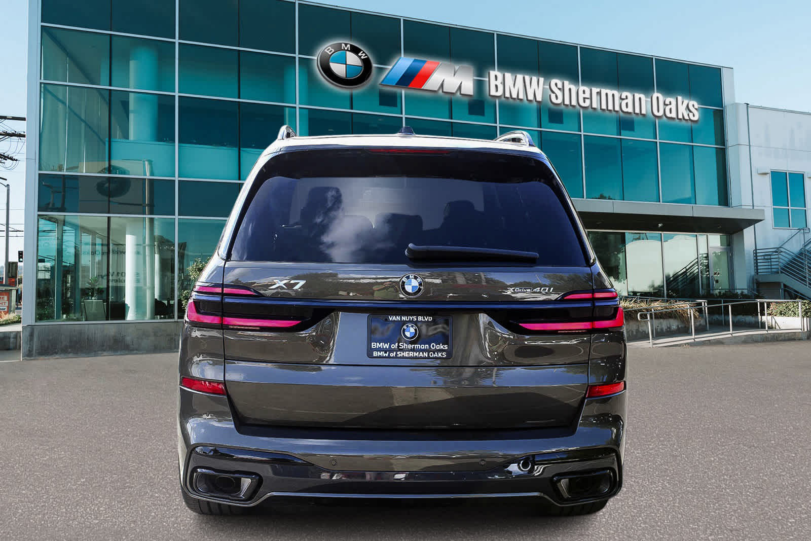 2025 BMW X7 xDrive40i 5