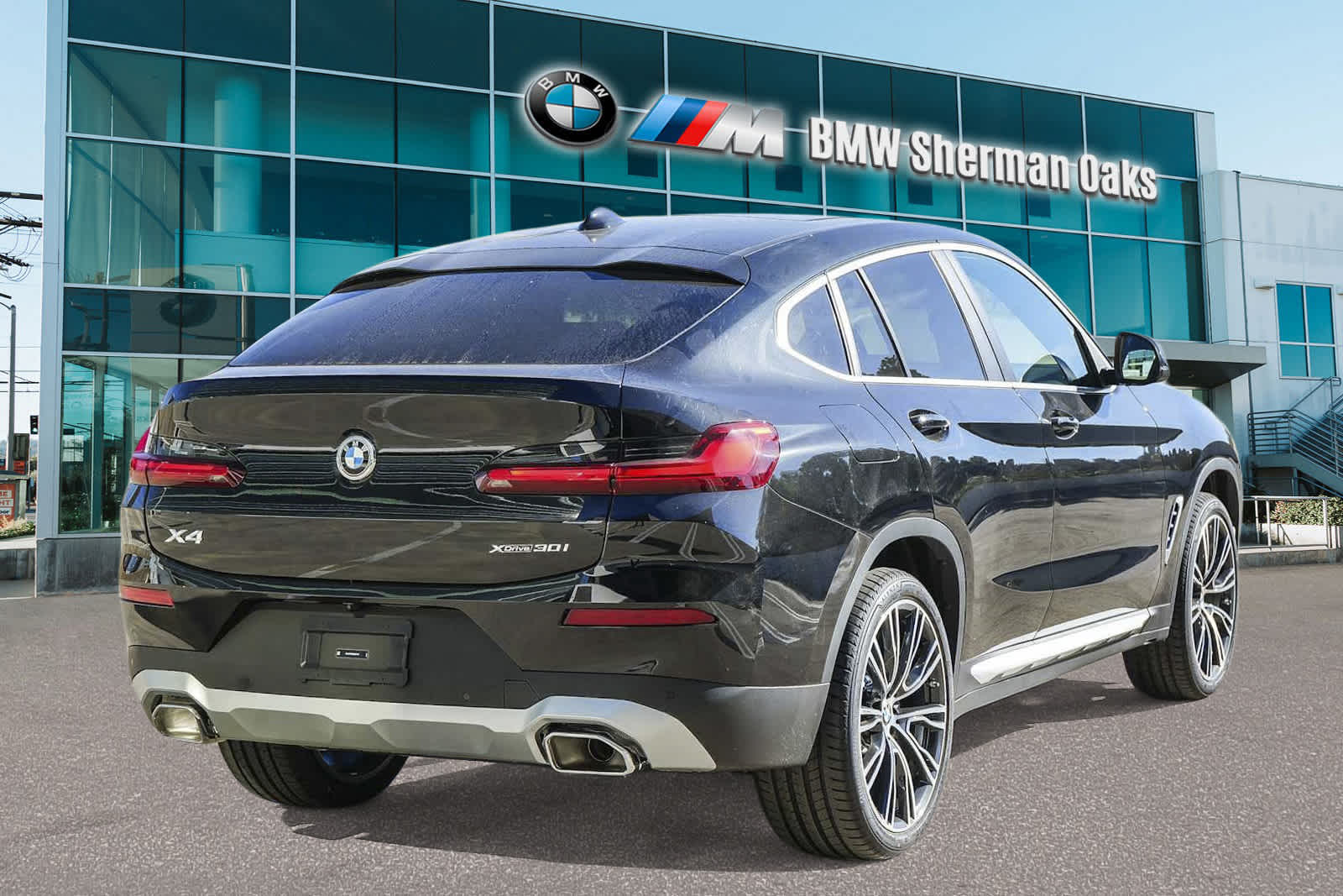 2025 BMW X4 xDrive30i 4