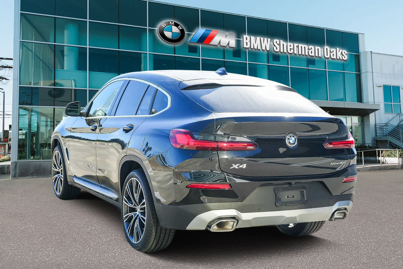 2025 BMW X4 xDrive30i 2