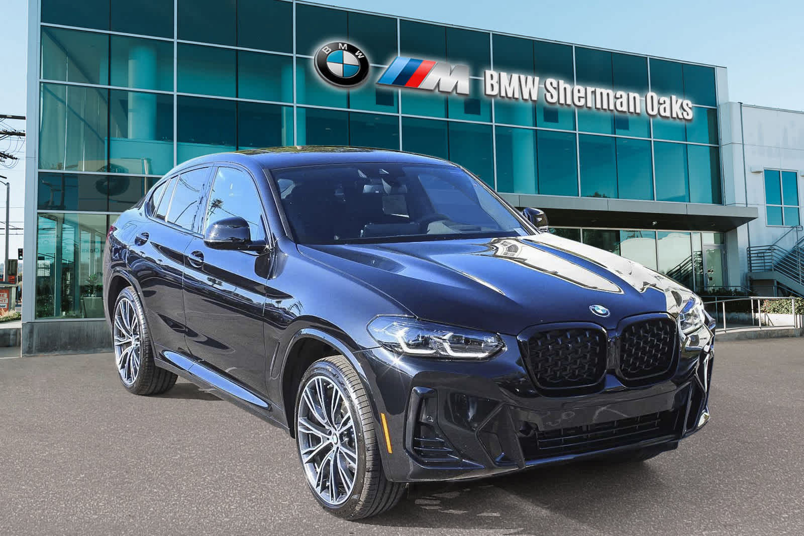 2025 BMW X4 xDrive30i 3