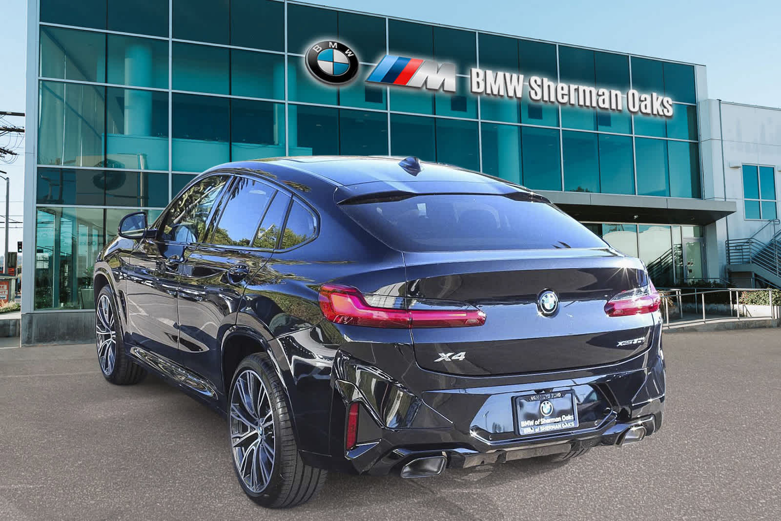 2025 BMW X4 xDrive30i 6