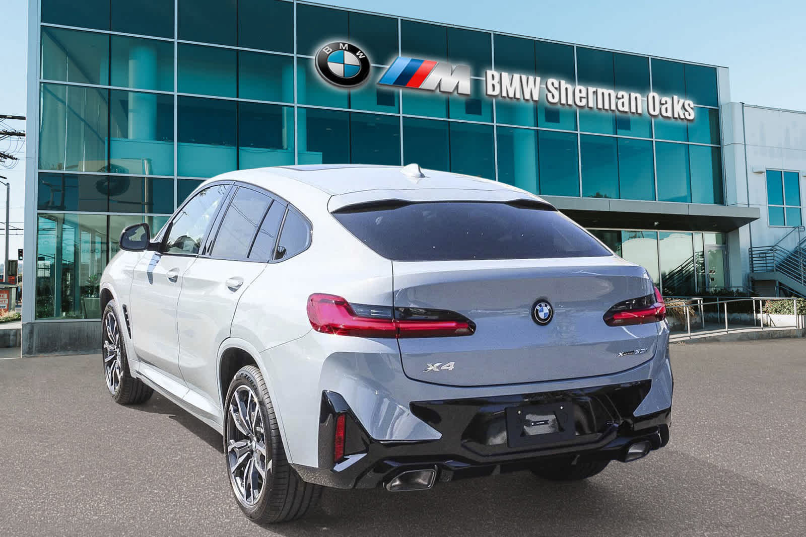 2025 BMW X4 xDrive30i 6