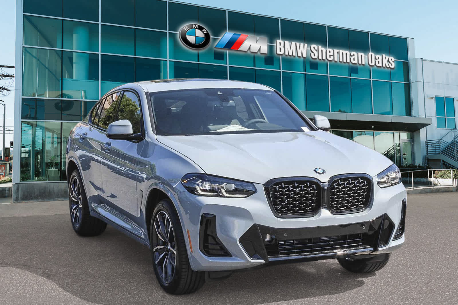 2025 BMW X4 xDrive30i 3