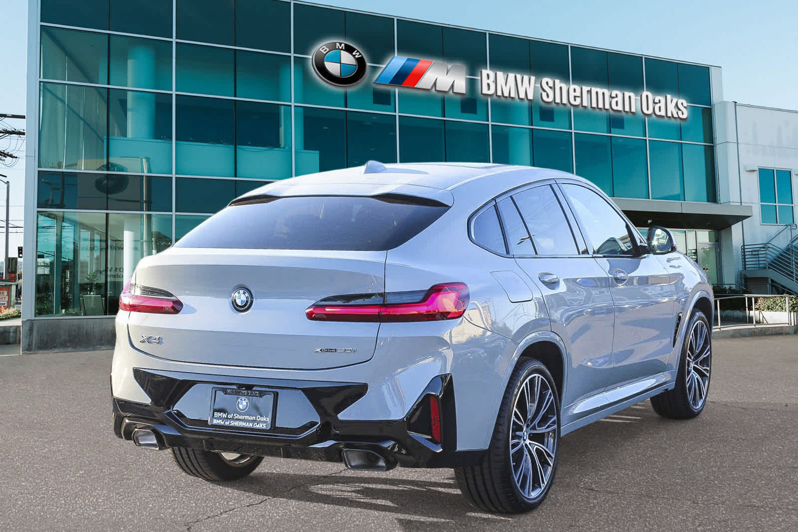 2025 BMW X4 xDrive30i 4