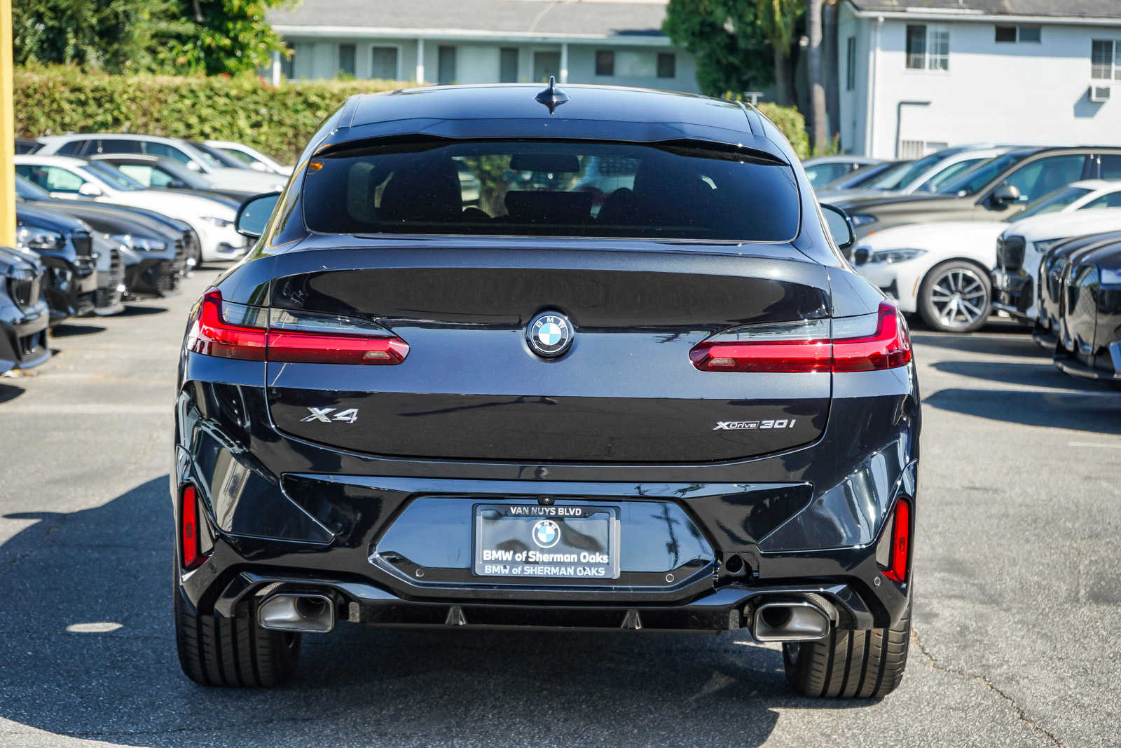 2025 BMW X4 xDrive30i 5