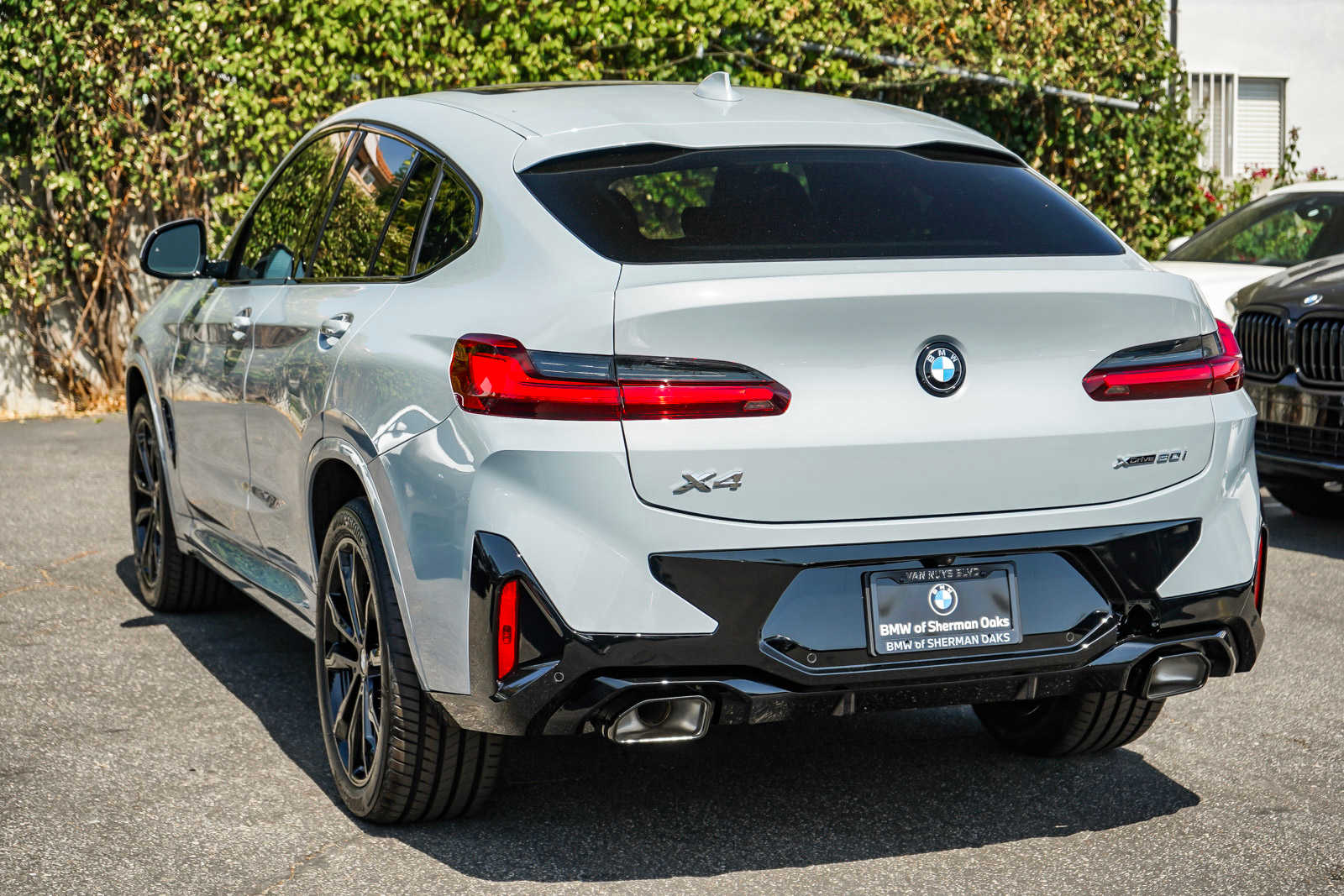 2025 BMW X4 xDrive30i 6