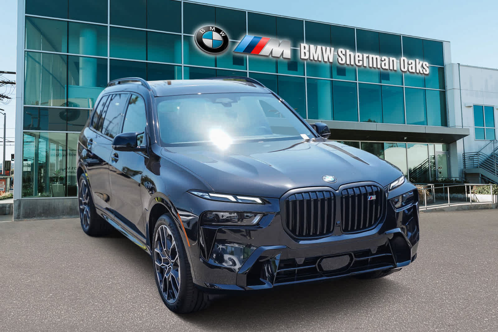 2025 BMW X7 M60i 3