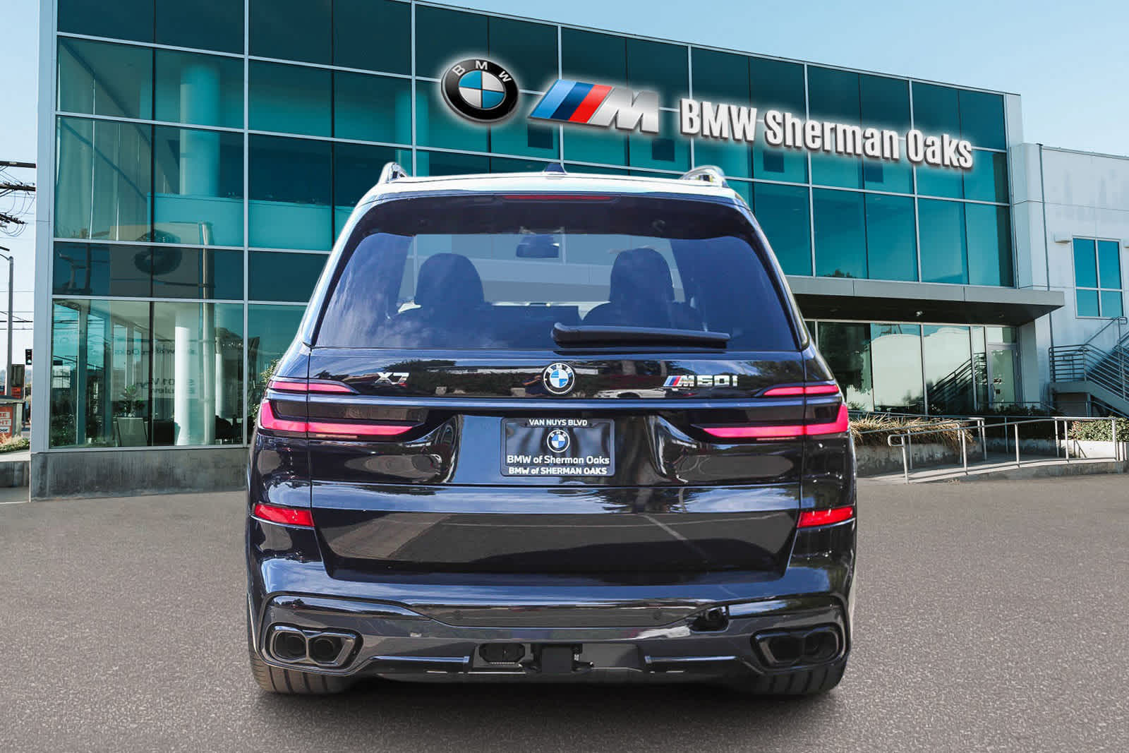 2025 BMW X7 M60i 5