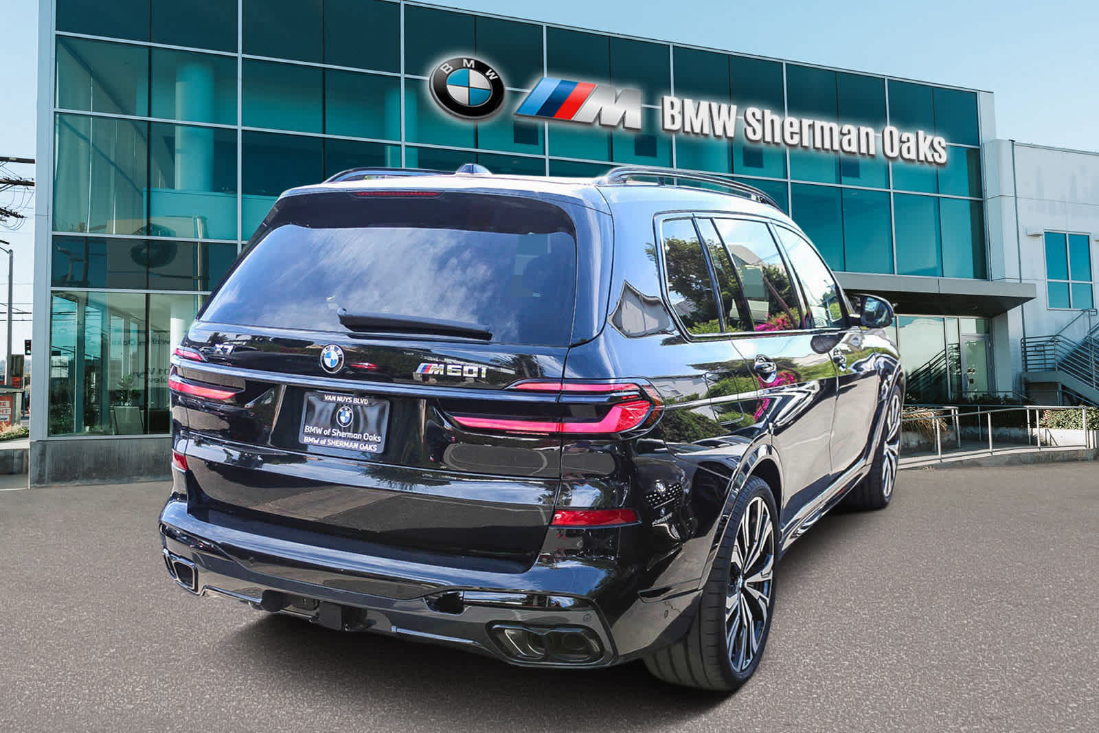 2025 BMW X7 M60i 4