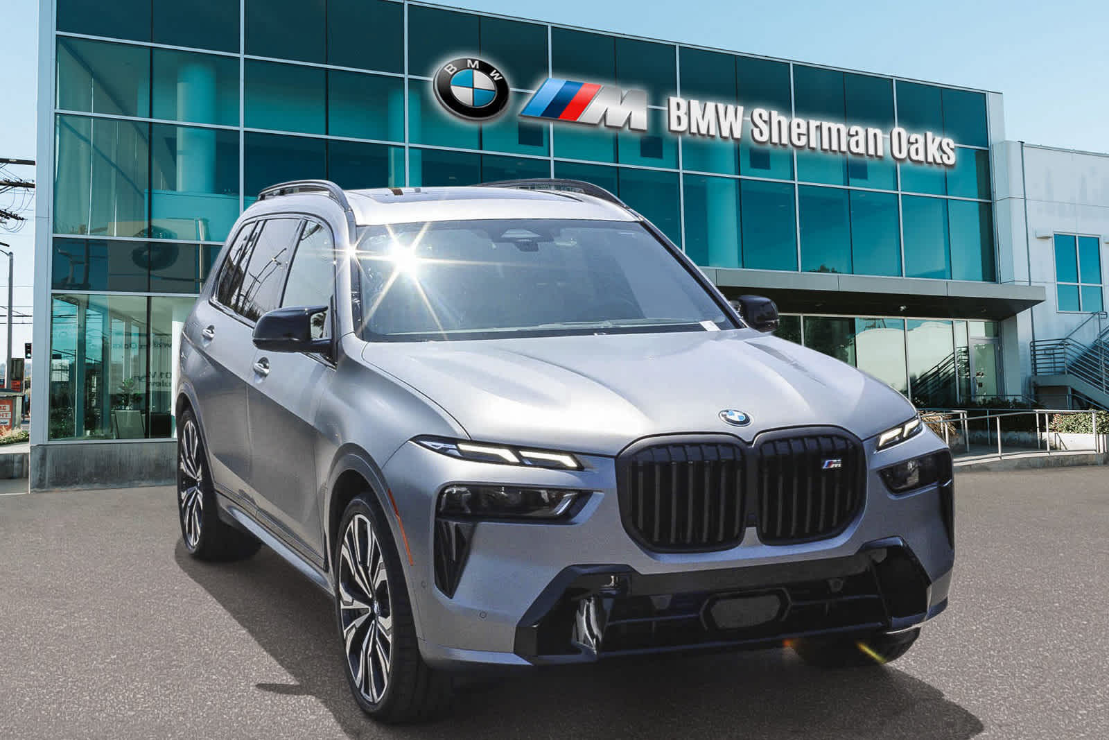 2025 BMW X7 M60i 3