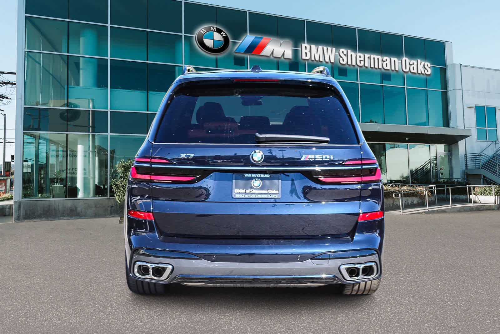 2025 BMW X7 M60i 5