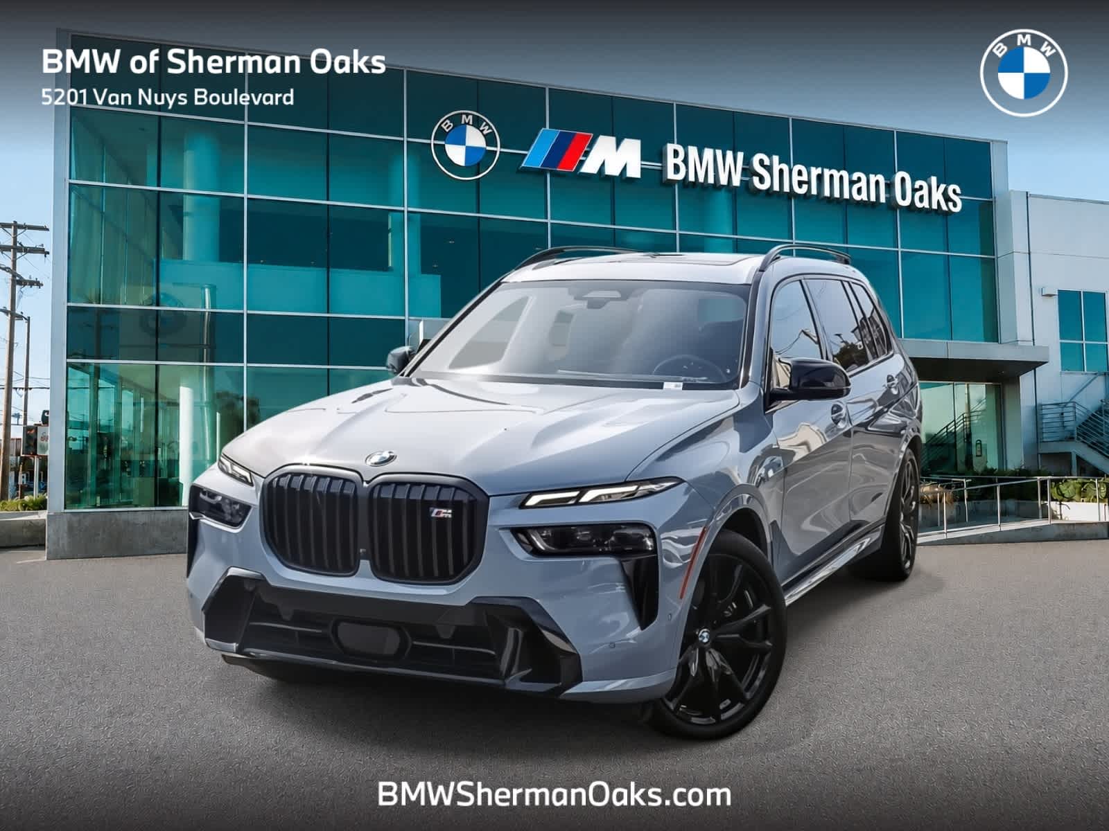 2025 BMW X7 M60i