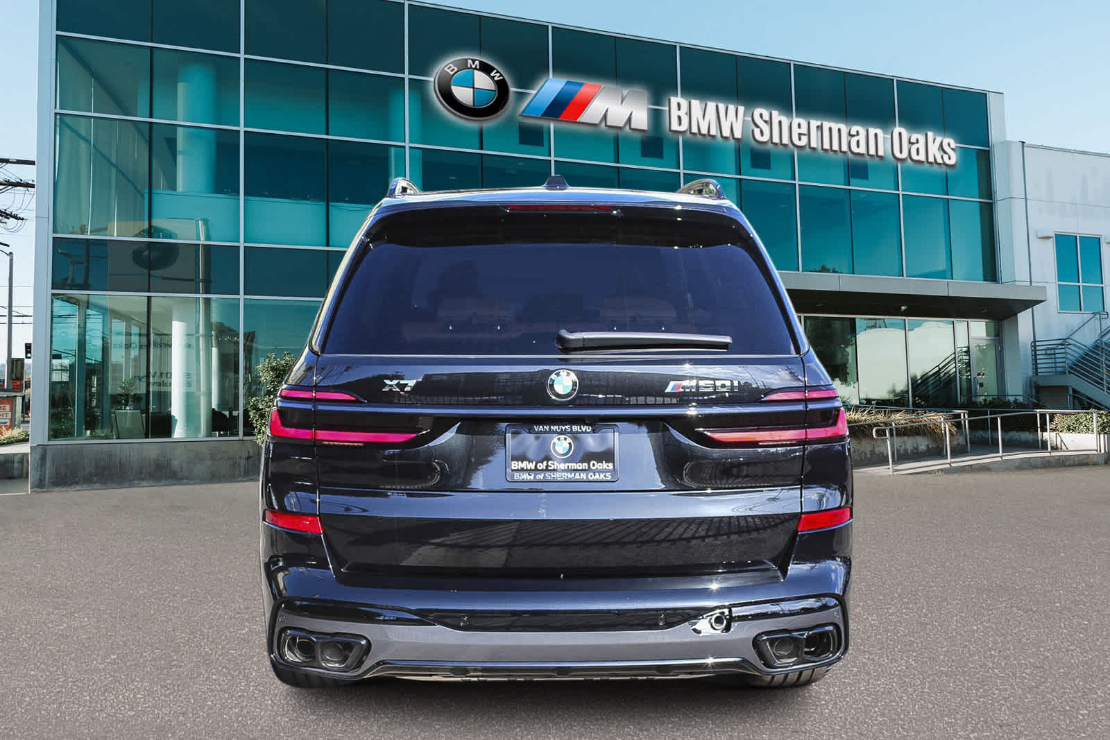 2025 BMW X7 M60i 5