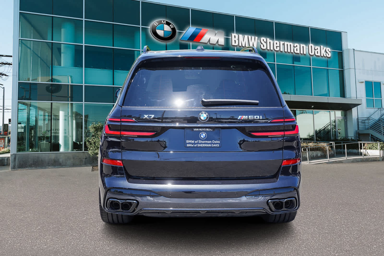 2025 BMW X7 M60i 5