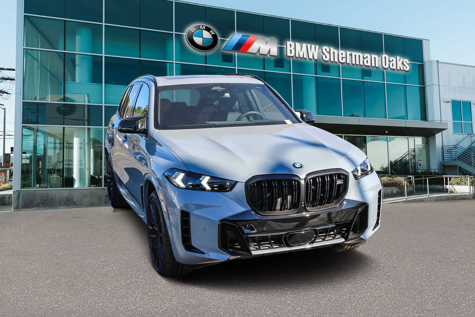 2025 BMW X5 M60i 3