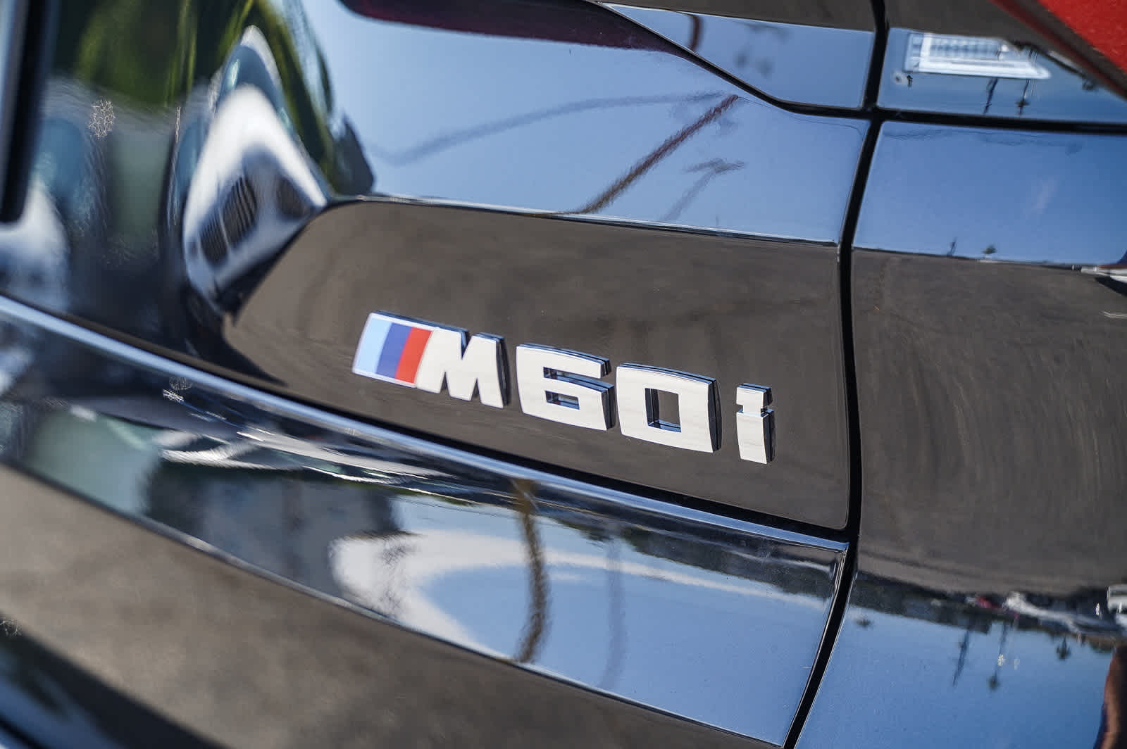 2025 BMW X5 M60i 30