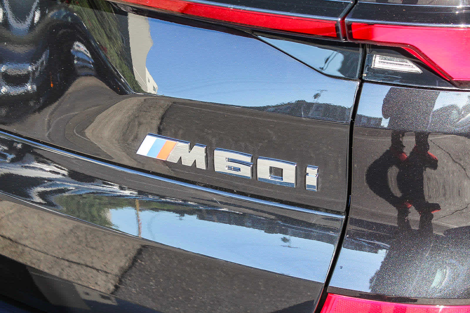 2025 BMW X5 M60i 27