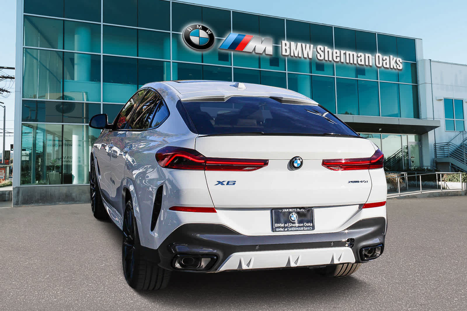 2025 BMW X6 xDrive40i 6