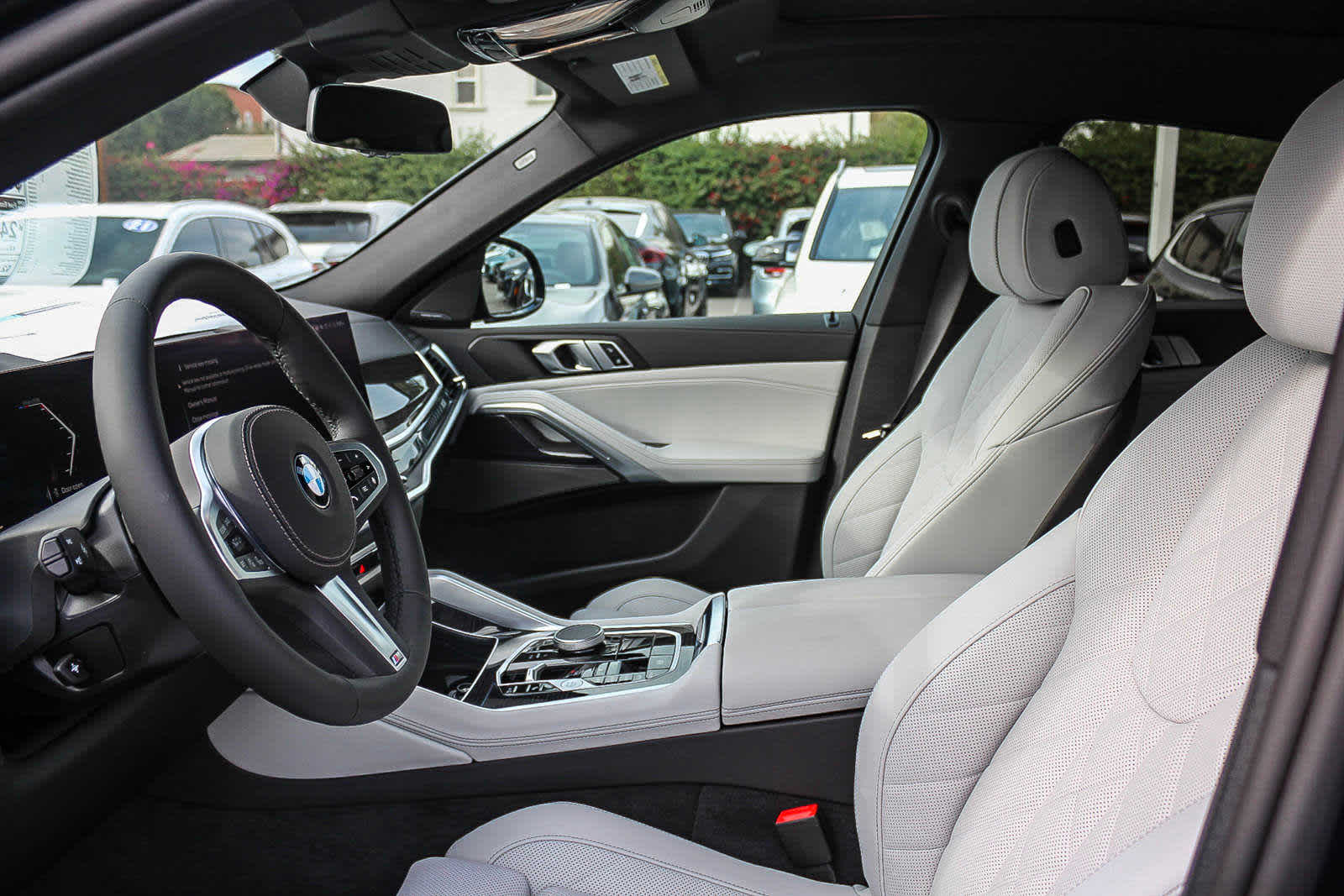 2025 BMW X6 xDrive40i 18