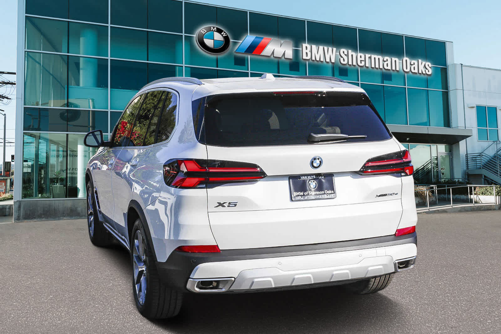 2025 BMW X5 xDrive50e 6