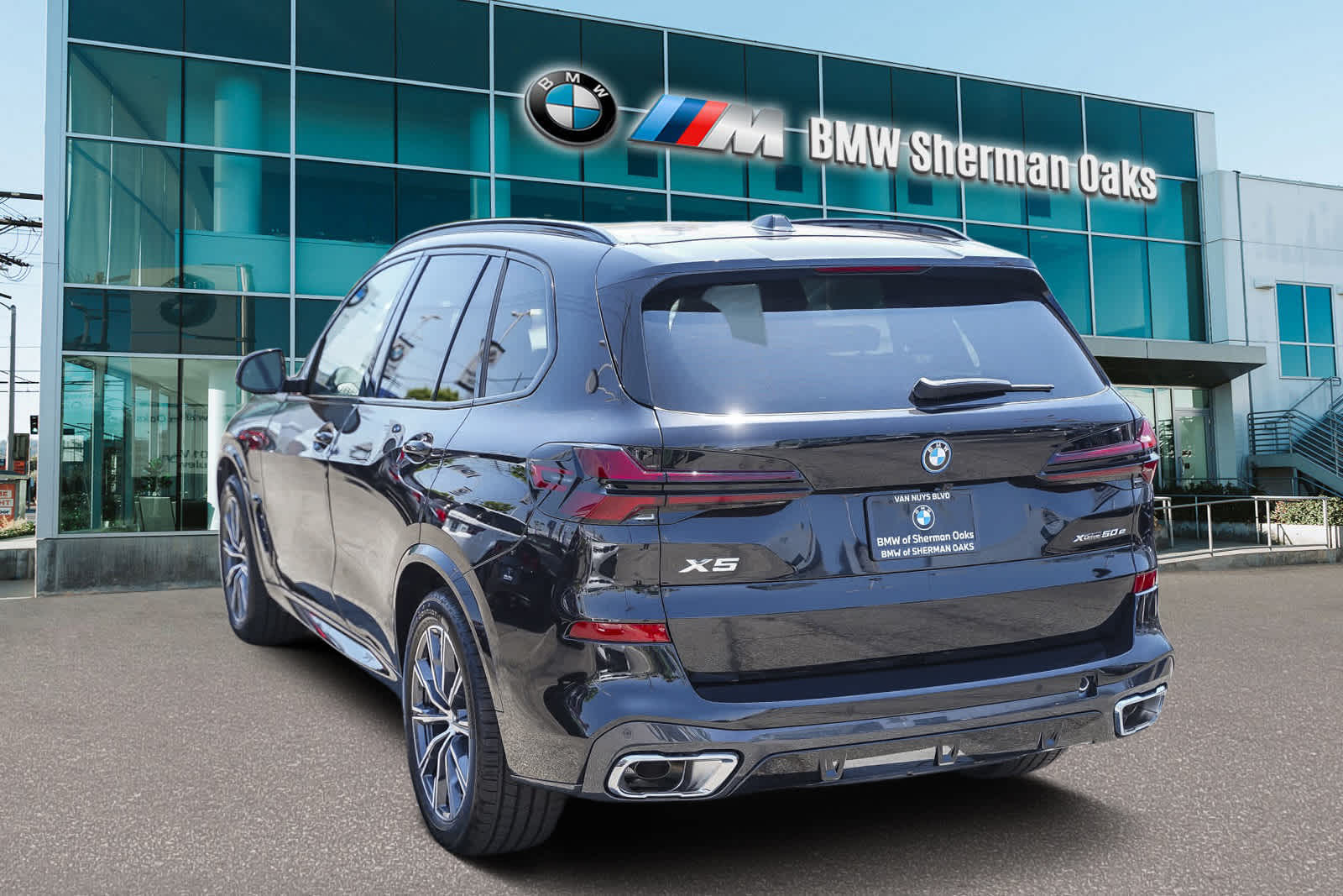 2025 BMW X5 xDrive50e 6