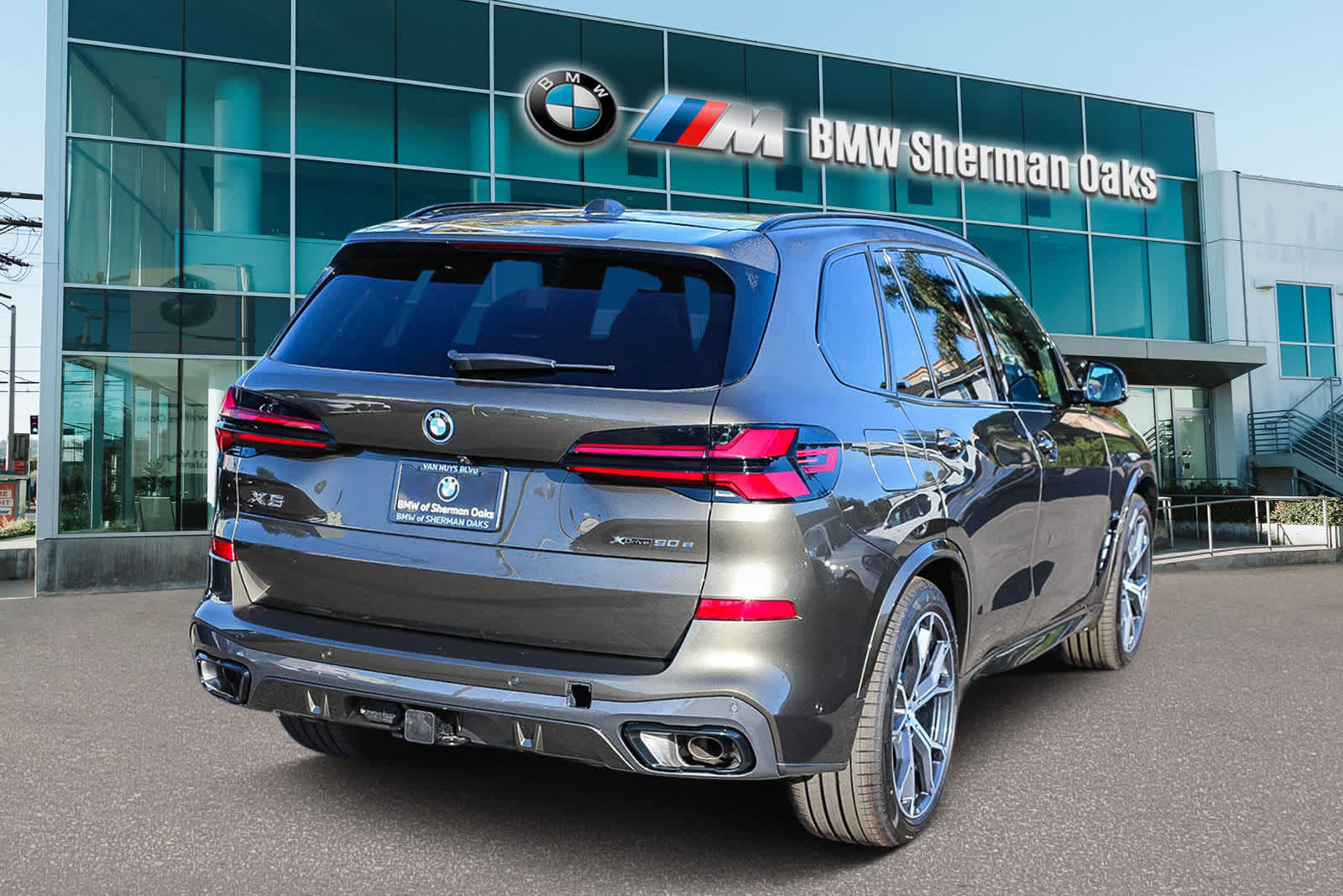 2025 BMW X5 xDrive50e 4