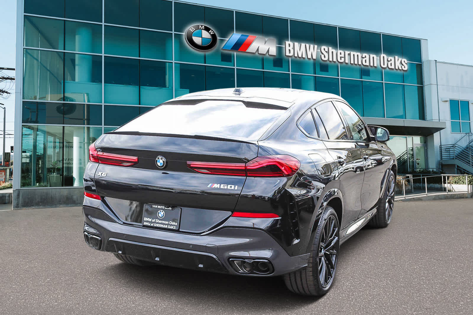 2025 BMW X6 M60i 4