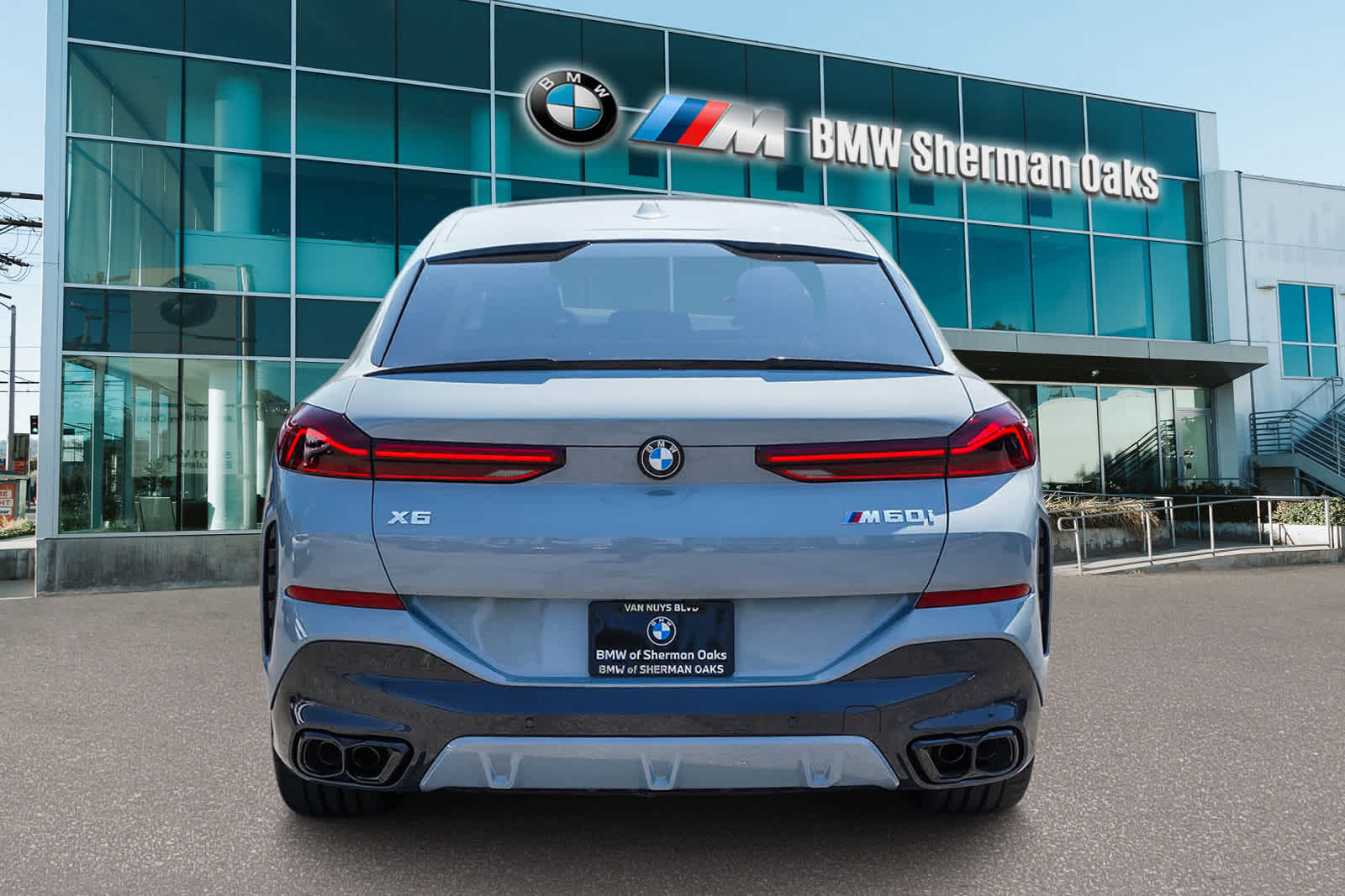 2025 BMW X6 M60i 5