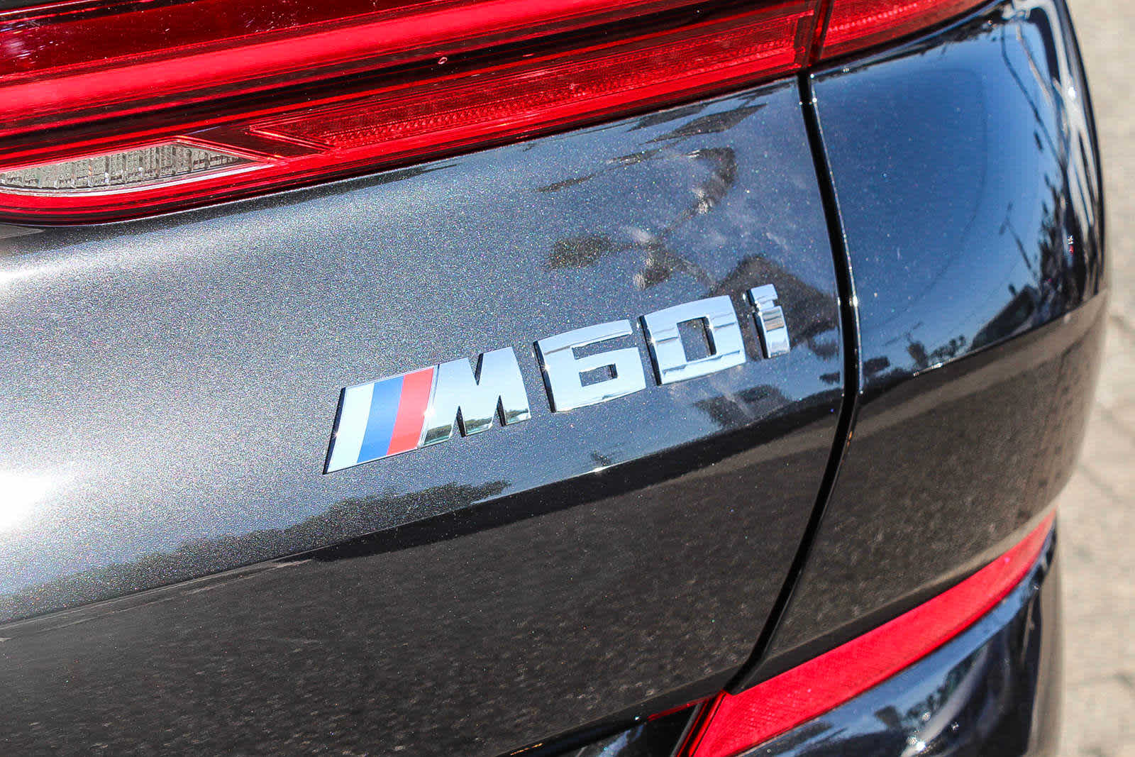 2025 BMW X6 M60i 27