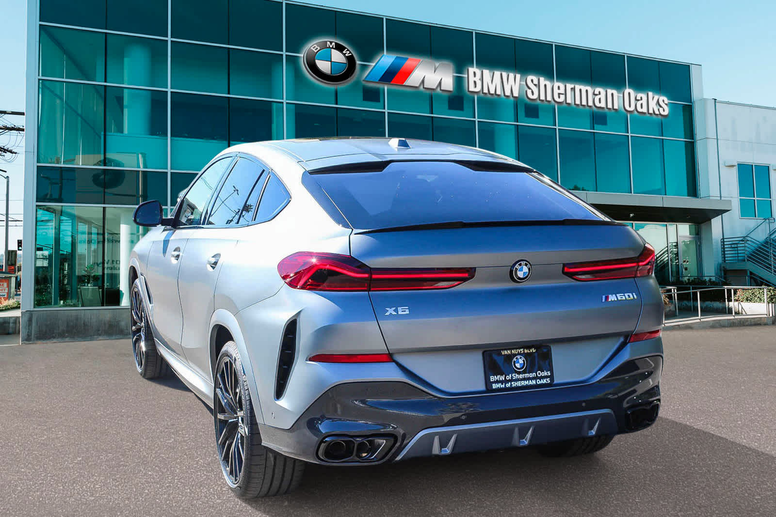 2025 BMW X6 M60i 6