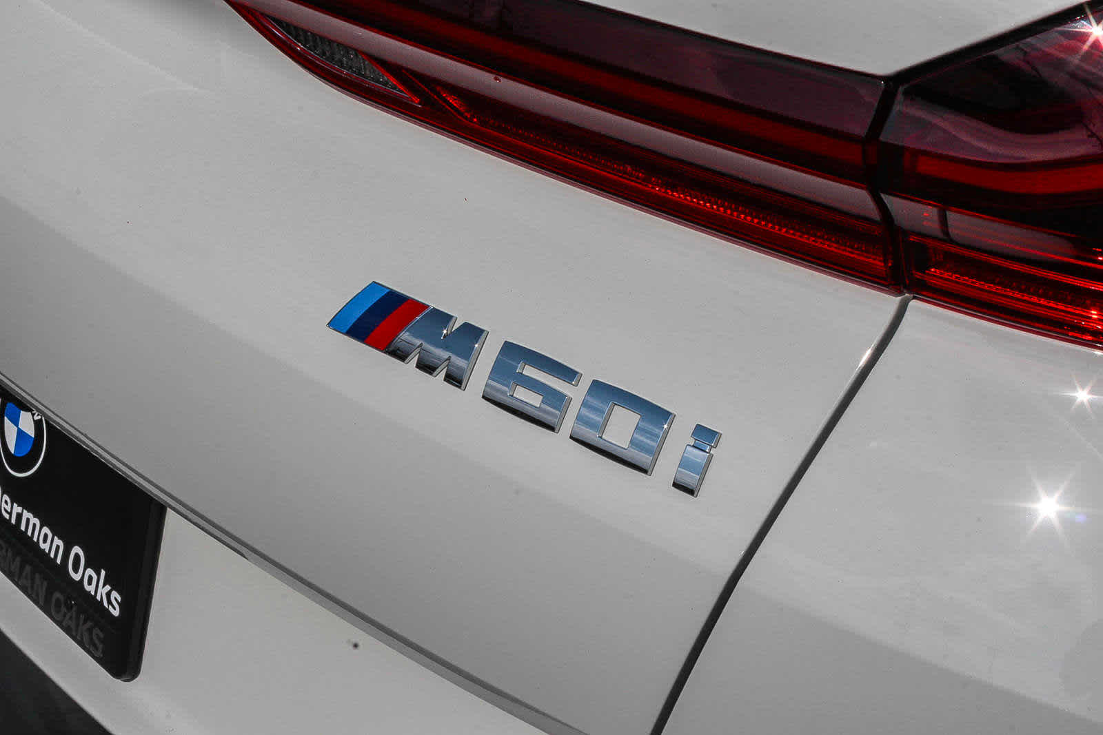 2025 BMW X6 M60i 27