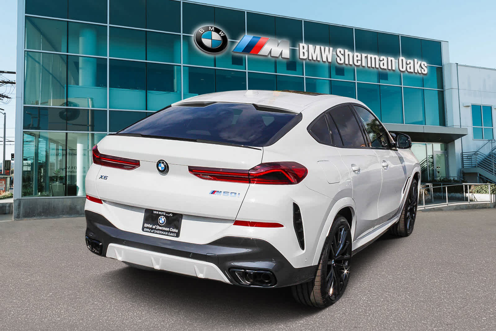 2025 BMW X6 M60i 4