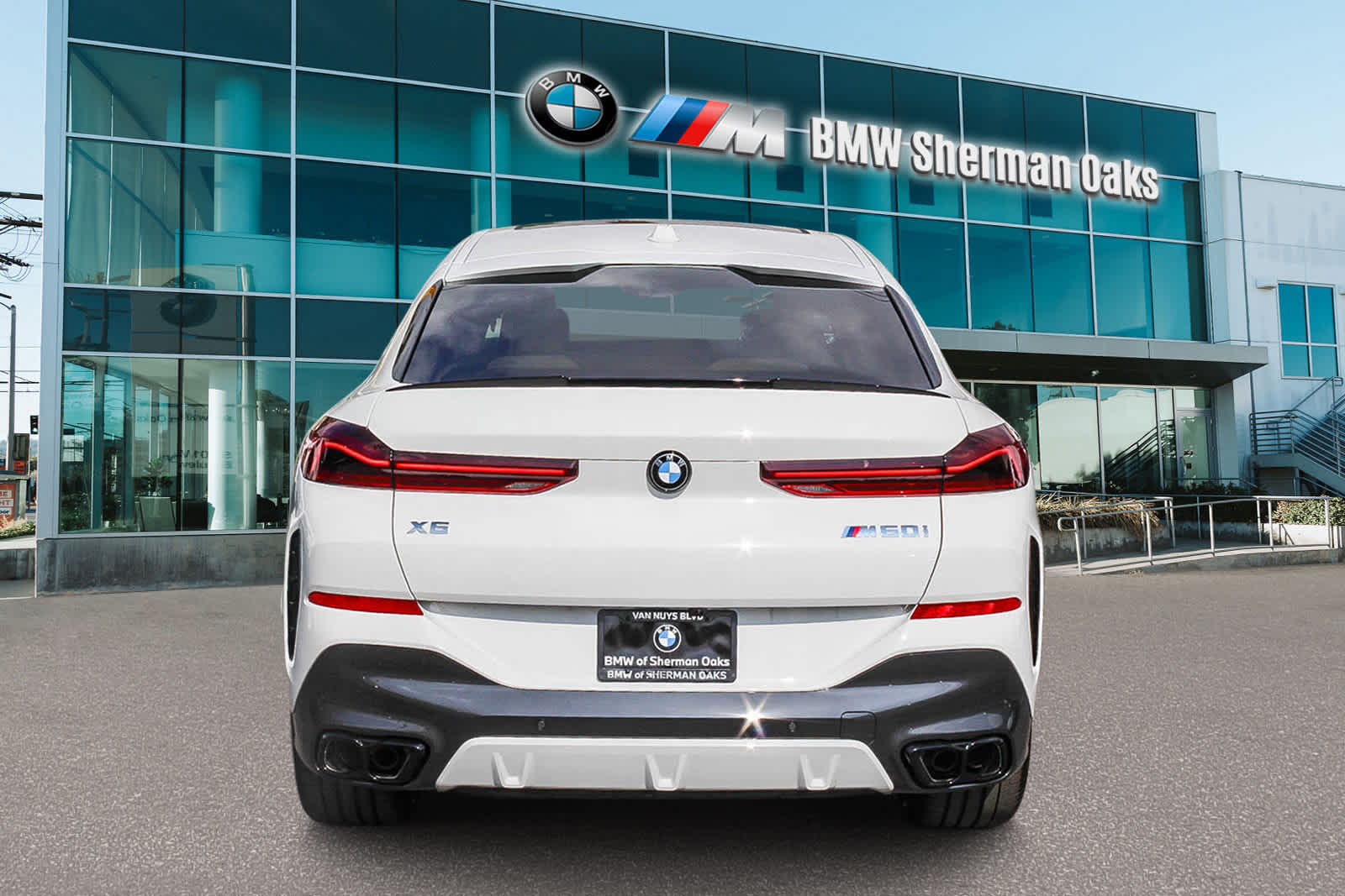 2025 BMW X6 M60i 5