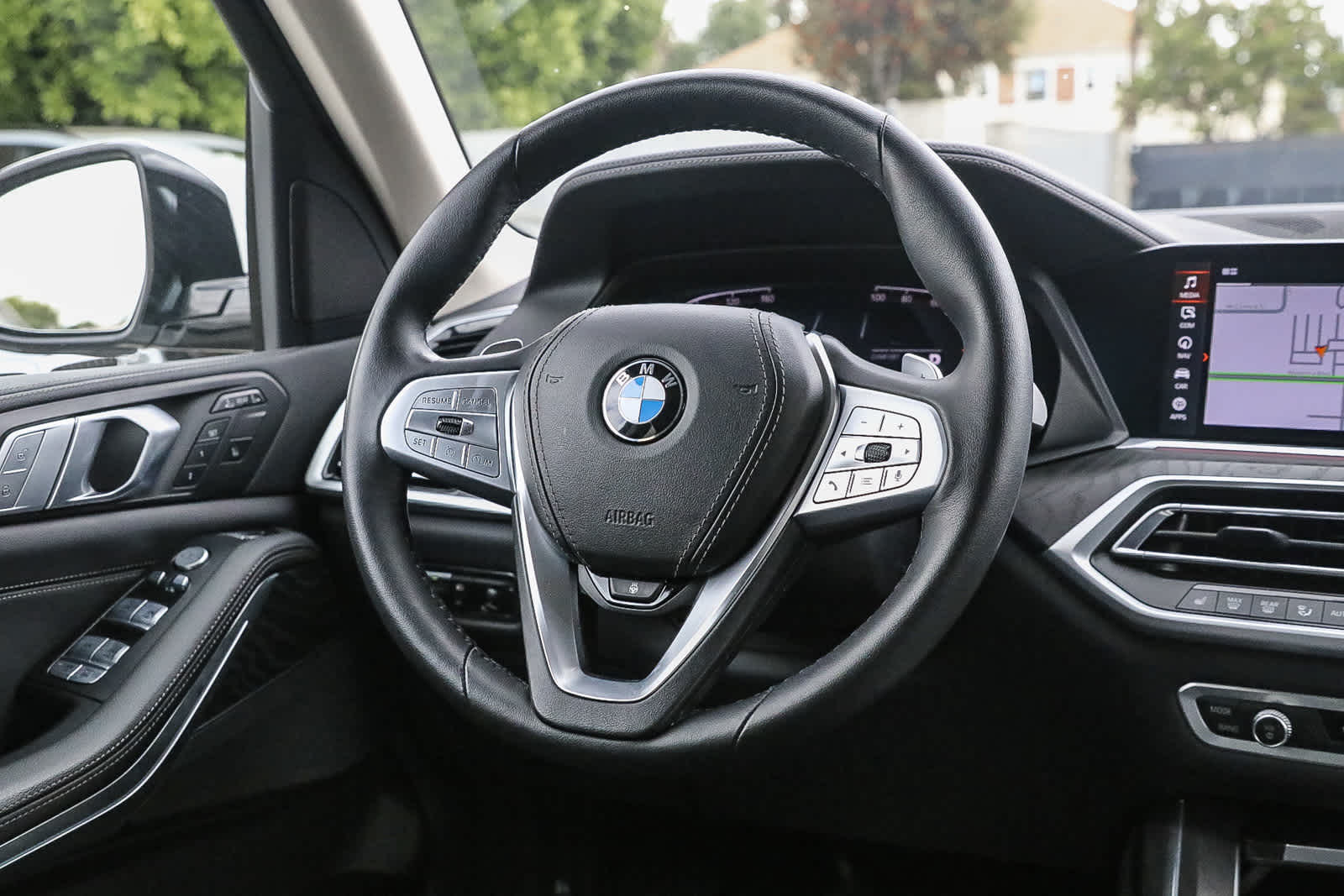 2022 BMW X7 xDrive40i 15