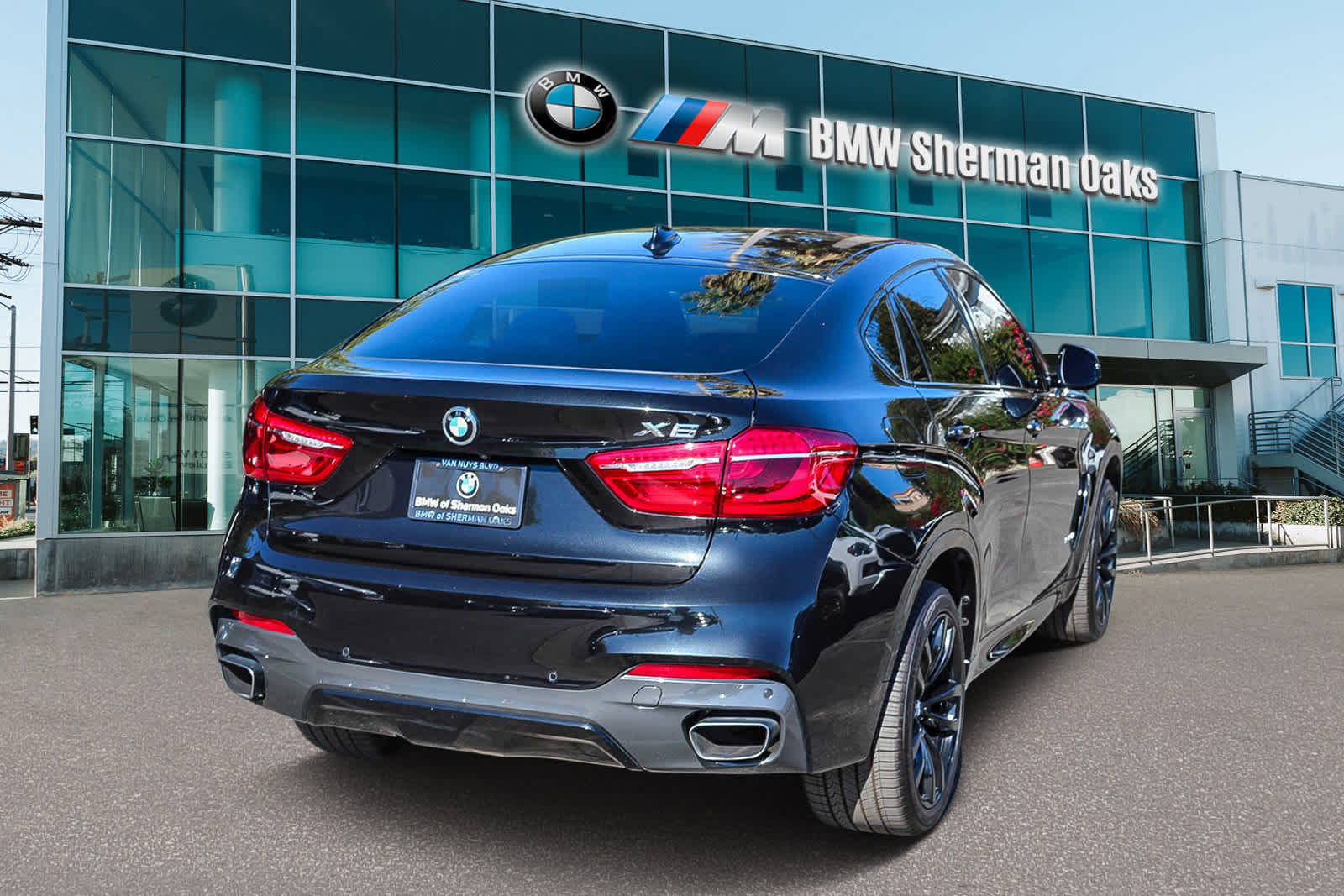 2019 BMW X6 xDrive50i 4