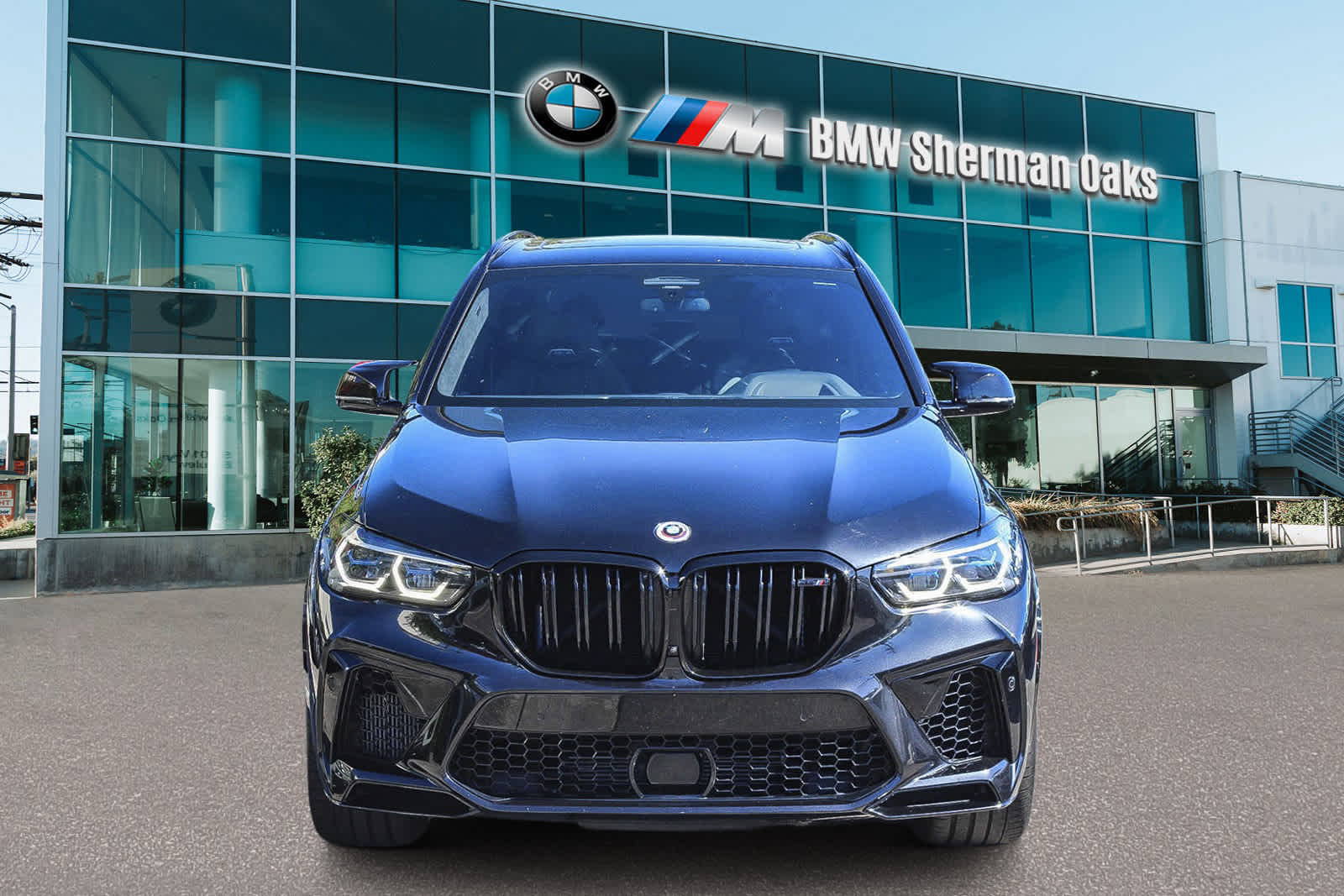 2023 BMW X5 M BASE 2