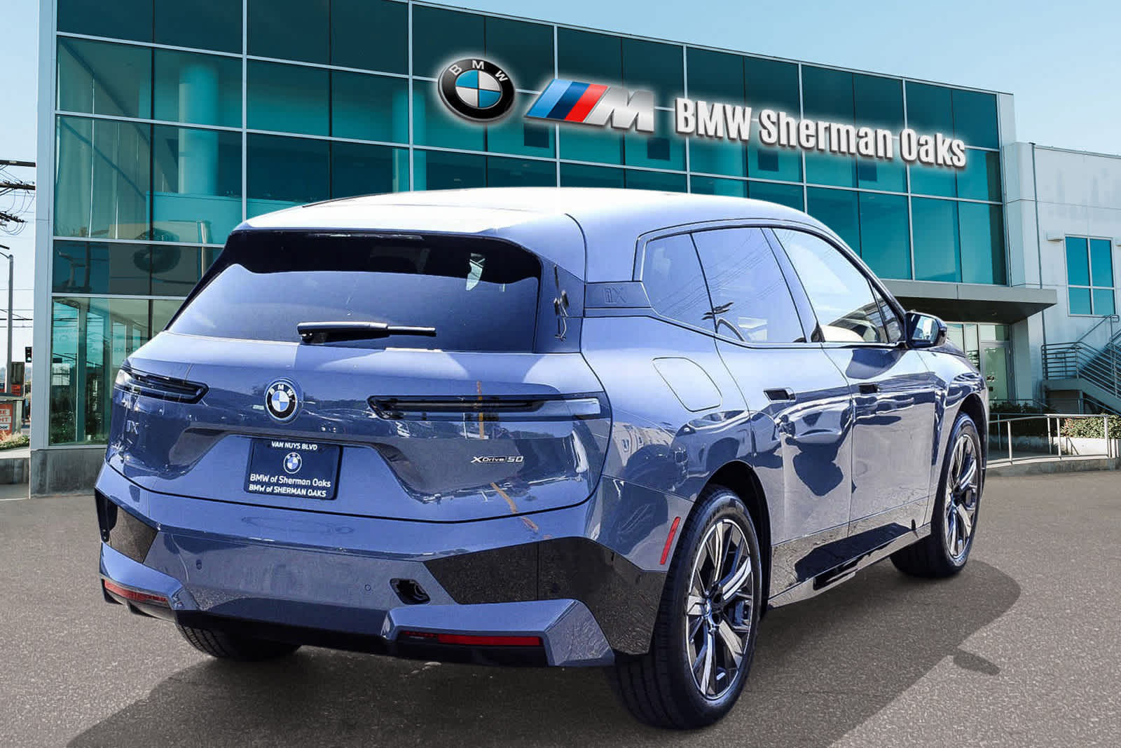 2025 BMW iX xDrive50 4