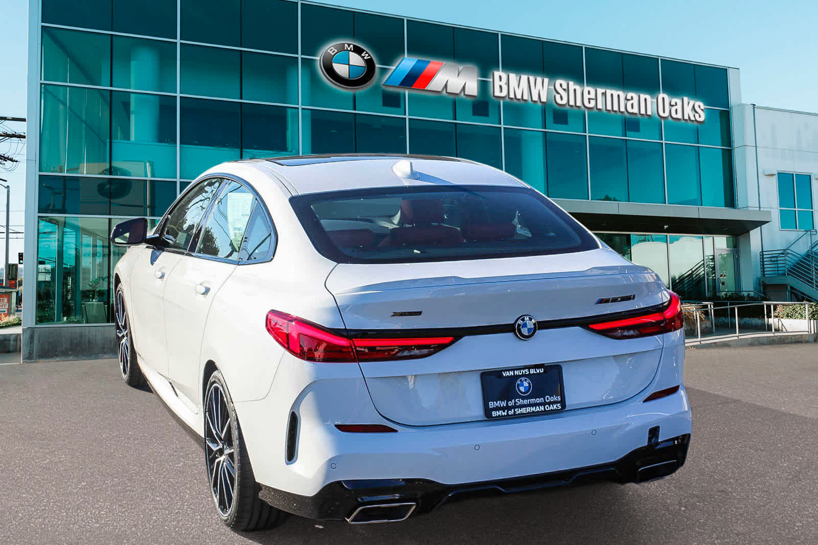 2024 BMW 2 Series M235i xDrive 6