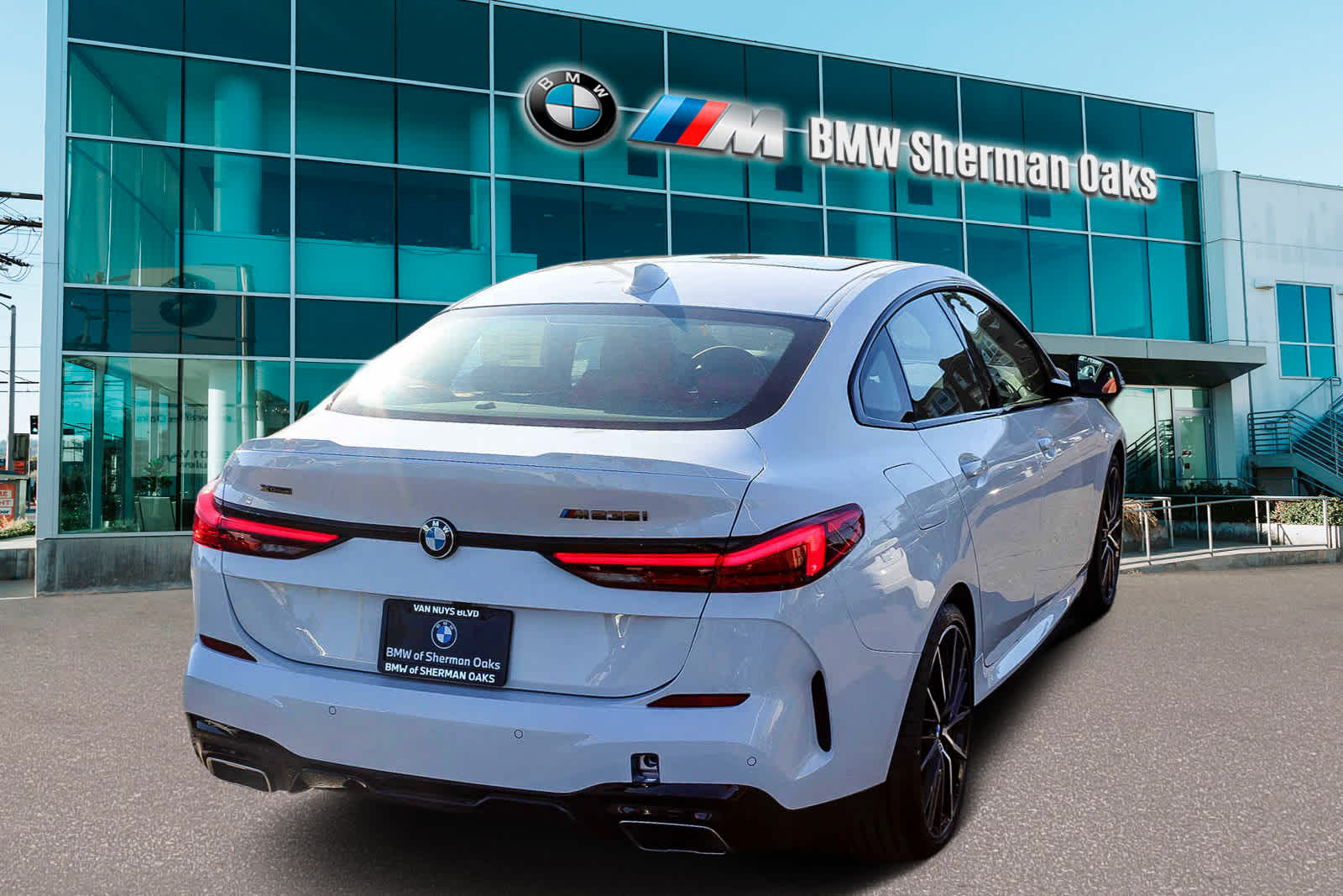 2024 BMW 2 Series M235i xDrive 4