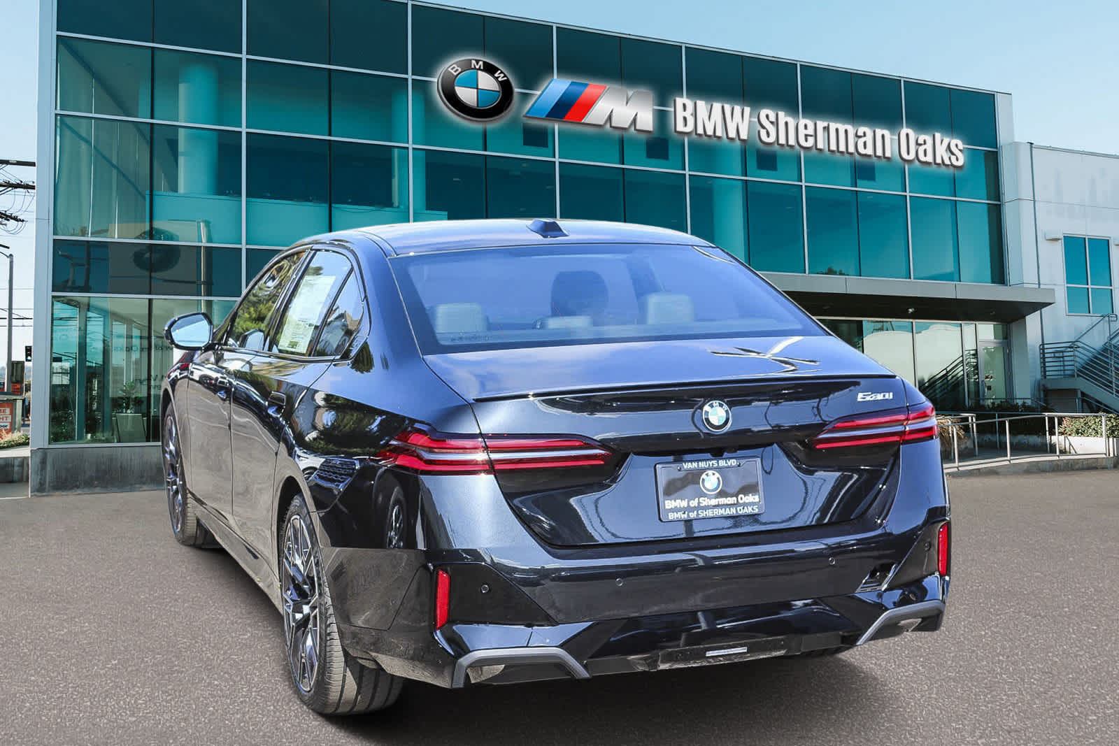 2025 BMW 5 Series 530i 6