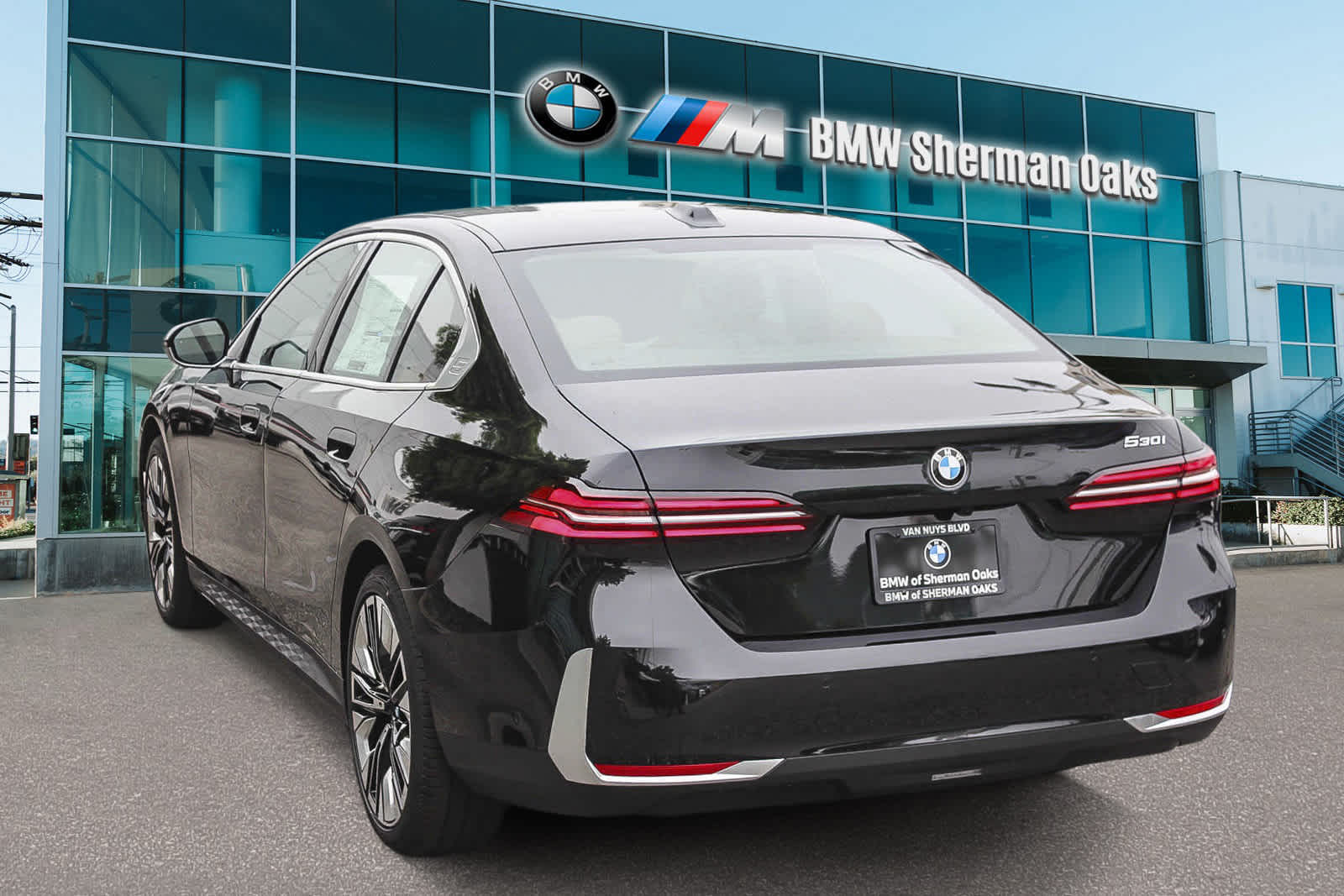 2024 BMW 5 Series 530i 6