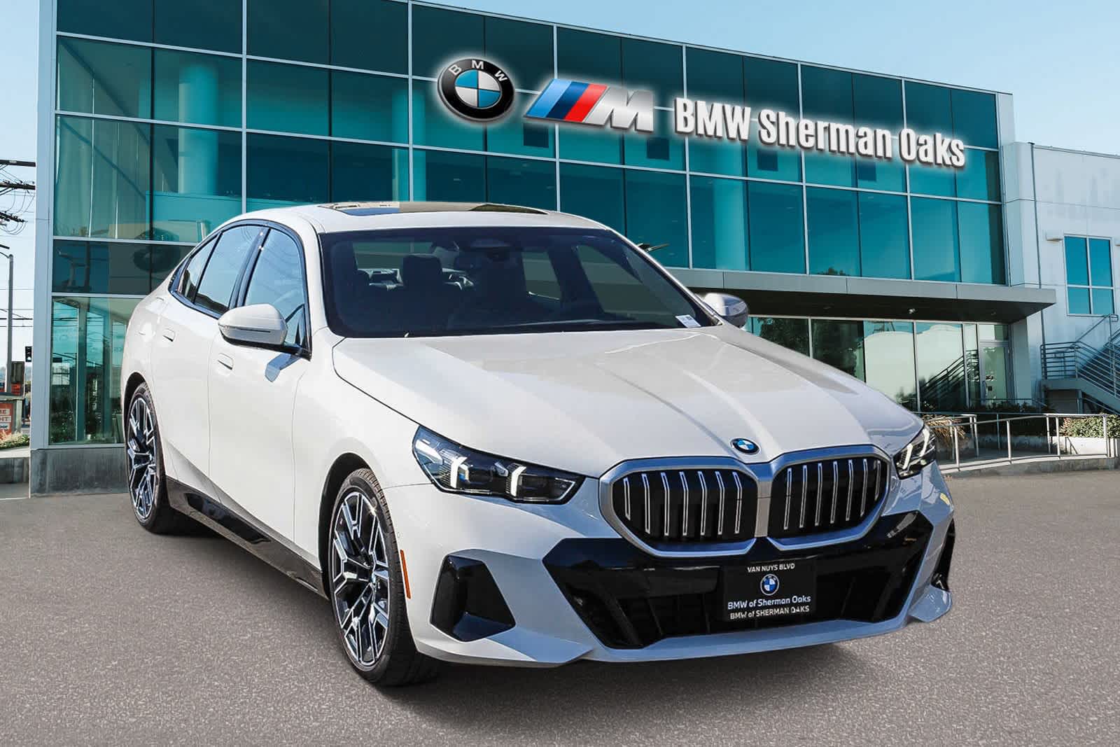 2024 BMW 5 Series 530i 3