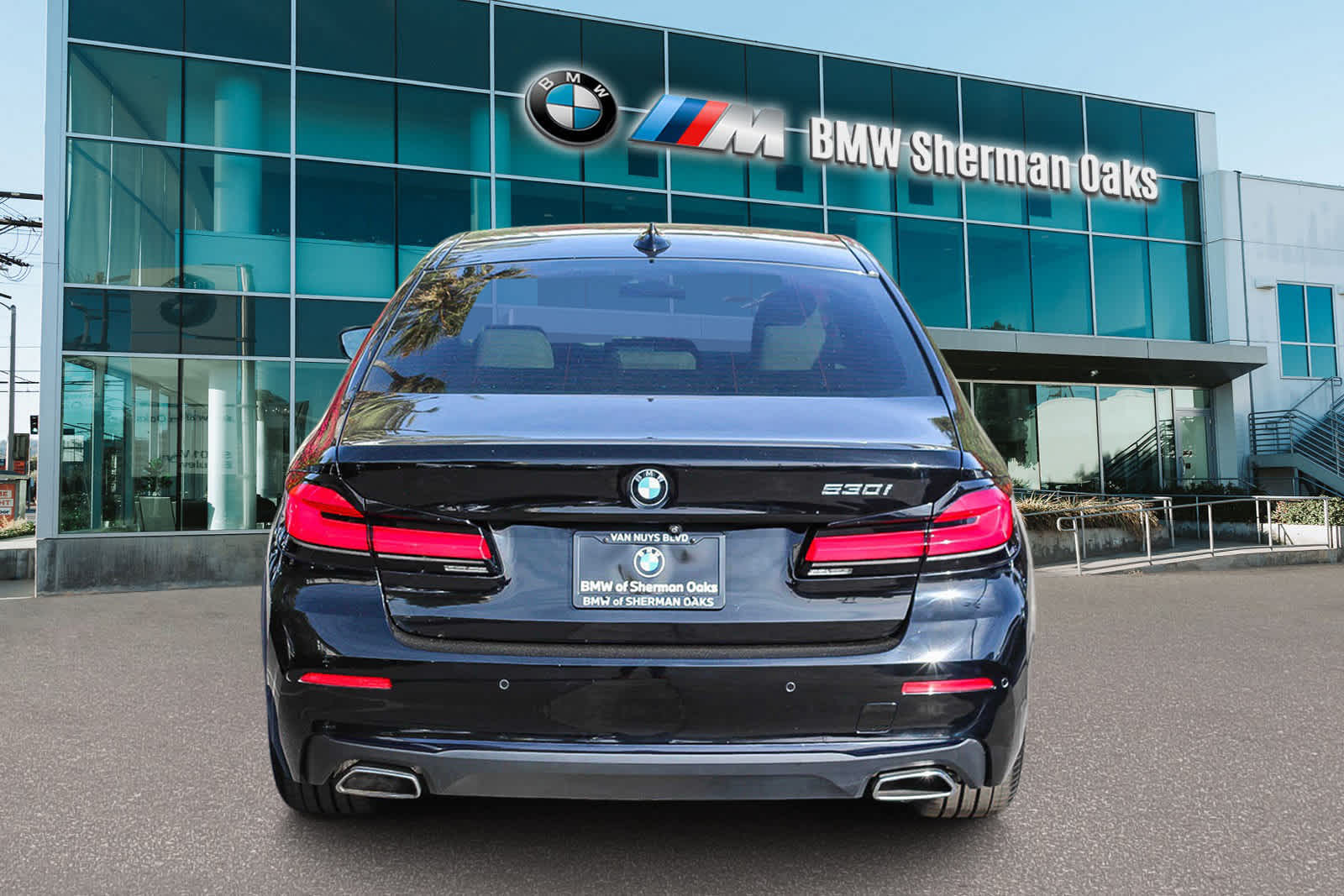 2021 BMW 5 Series 530i 5