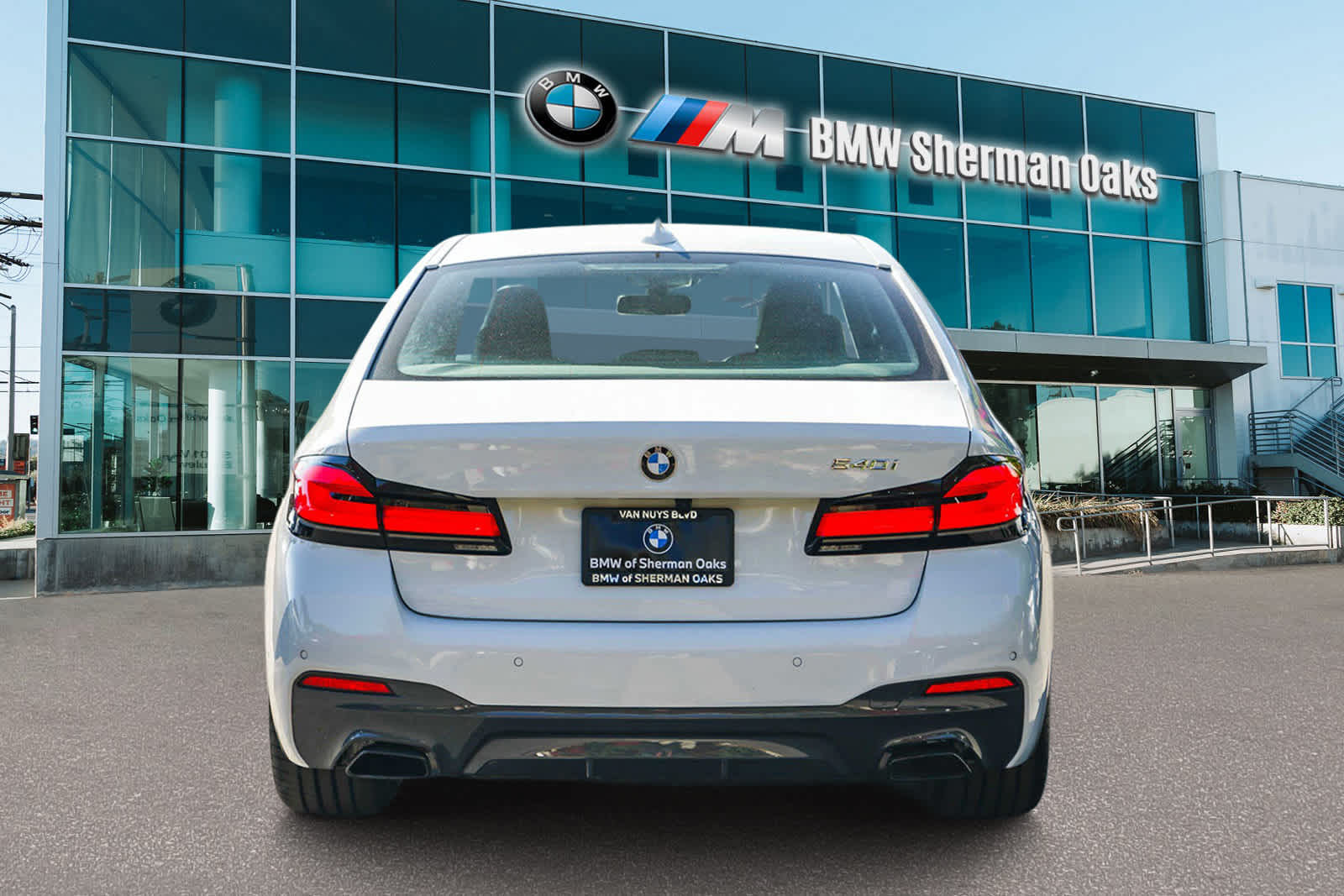 2022 BMW 5 Series 540i 5