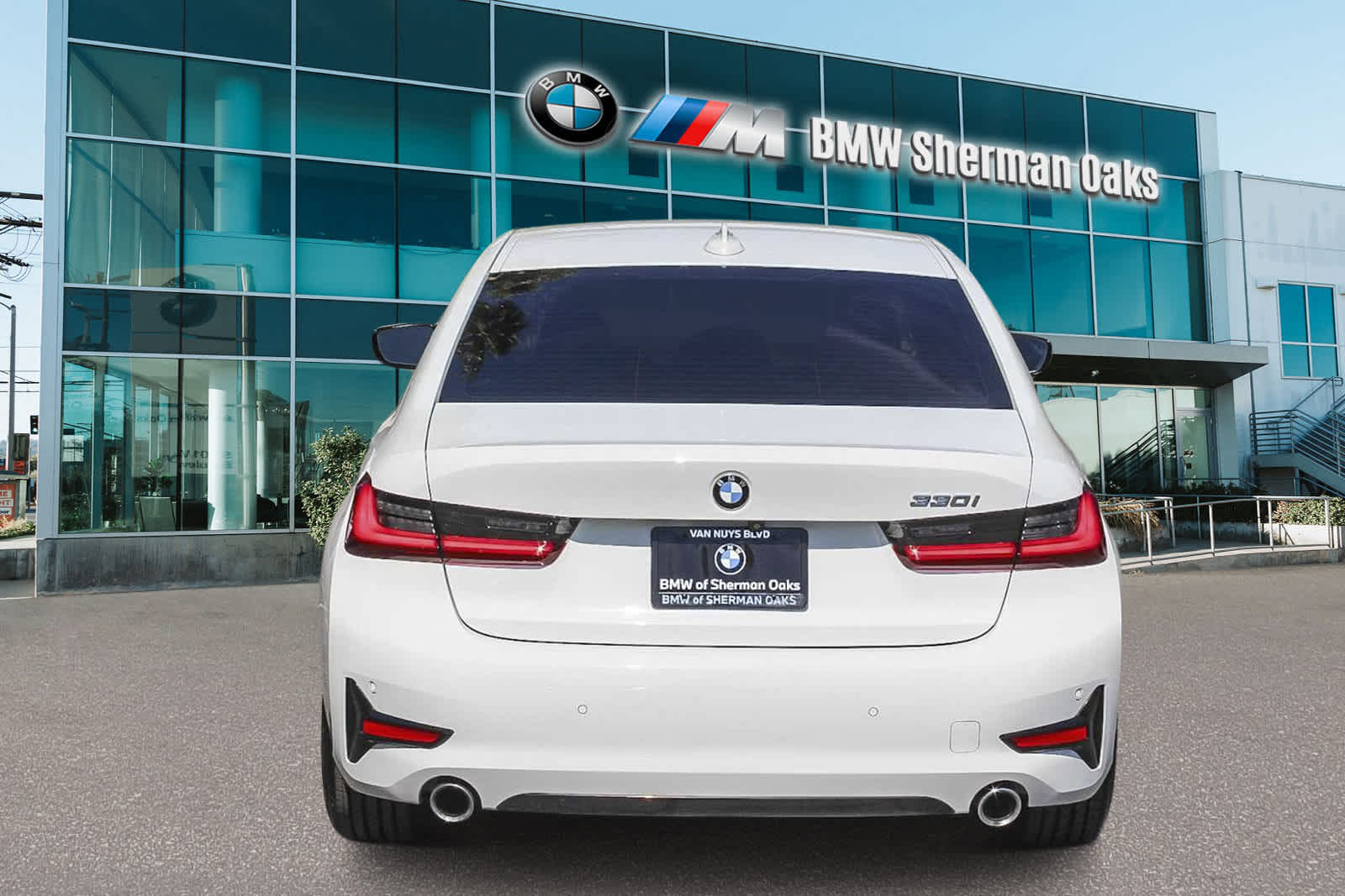 2021 BMW 3 Series 330i 5