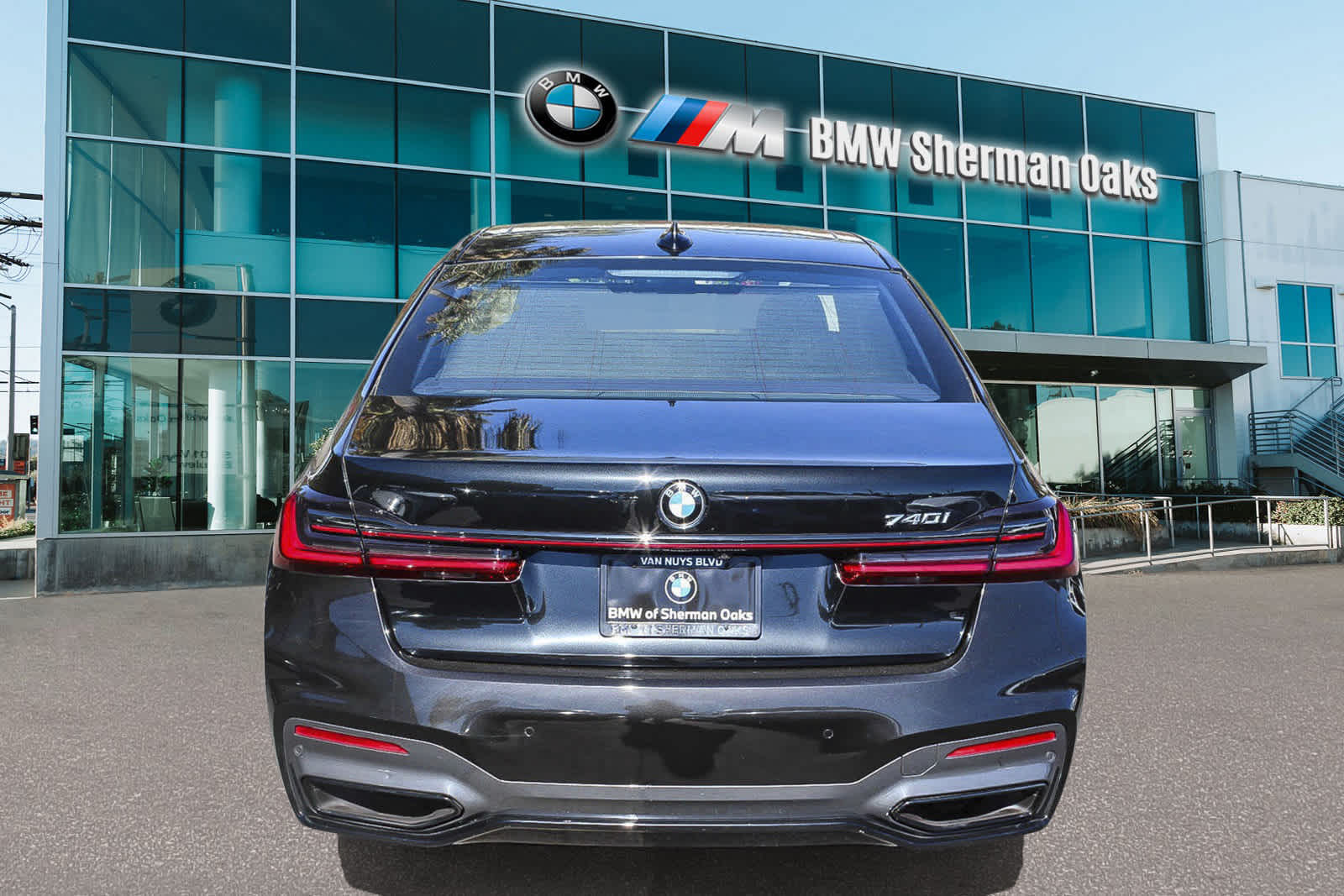 2022 BMW 7 Series 740i 5