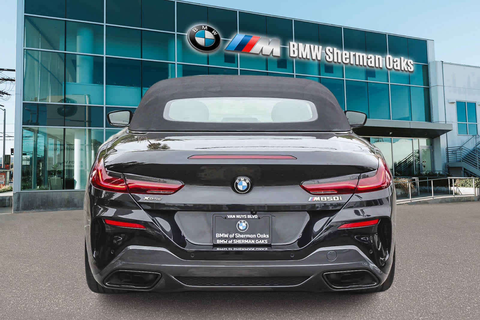 2022 BMW 8 Series M850i xDrive 5