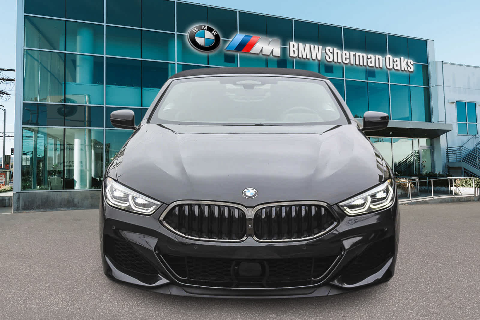 2022 BMW 8 Series M850i xDrive 2