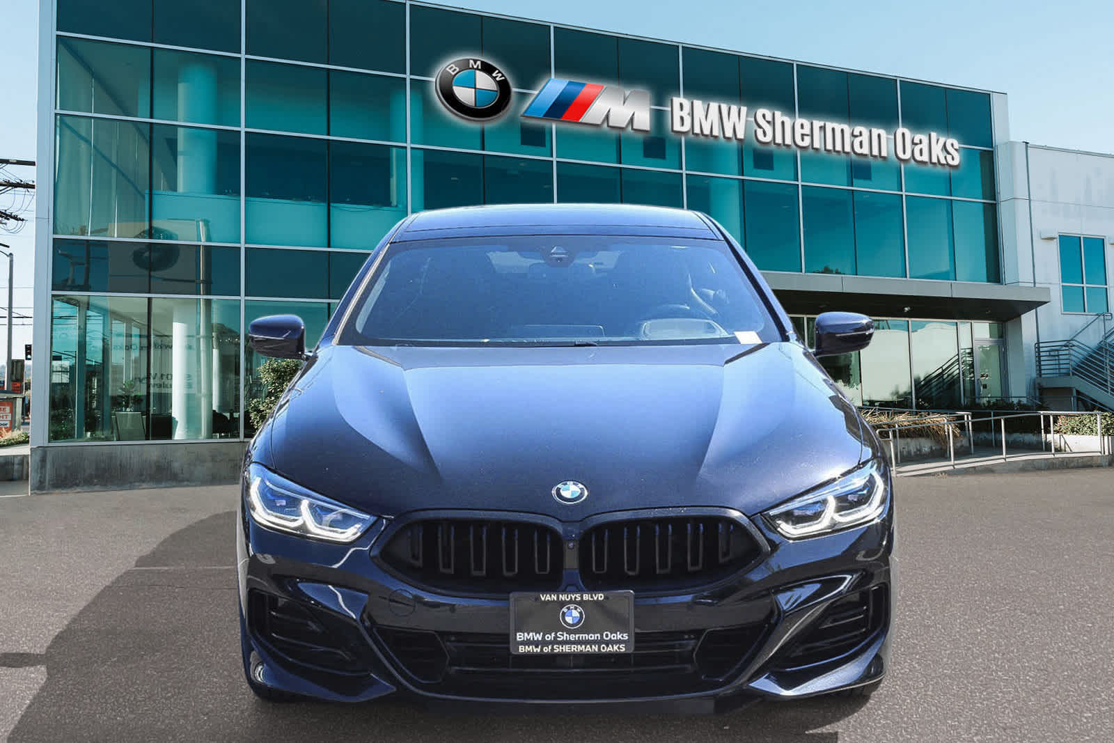 2024 BMW 8 Series 840i 2