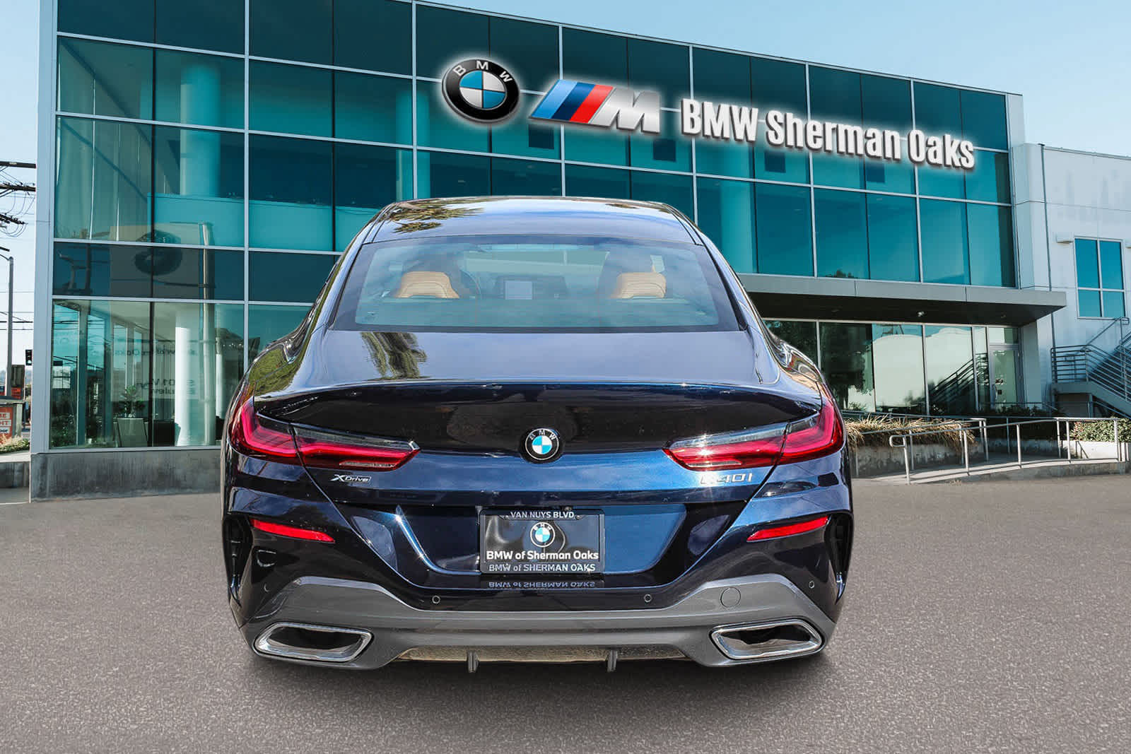 2024 BMW 8 Series 840i 5